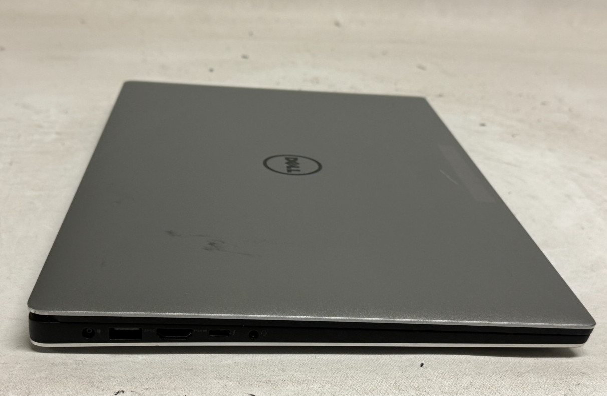 Dell Precision 5510 15.6″ (i7-6820HQ – 16GB RAM – 256GB SSD – Win11Home)
