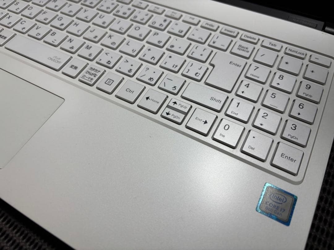 LAVIE Note NEXT NX750/LAW PC-NX750LAW Platinum White 15.6-inch Full HD 1920×1080