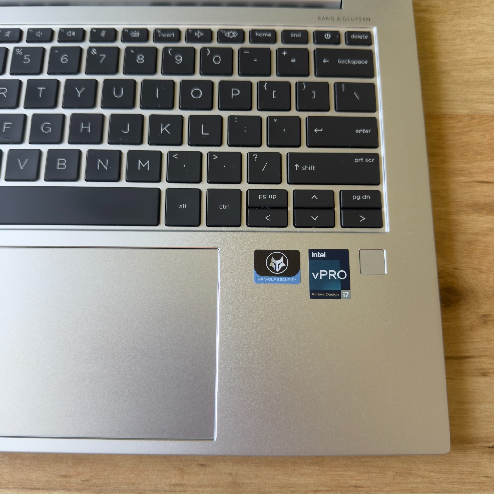 HP EliteBook 840 G9 14” 512GB SSD Intel i7-1265U 16GB RAM w/ Charger Win 11 Pro