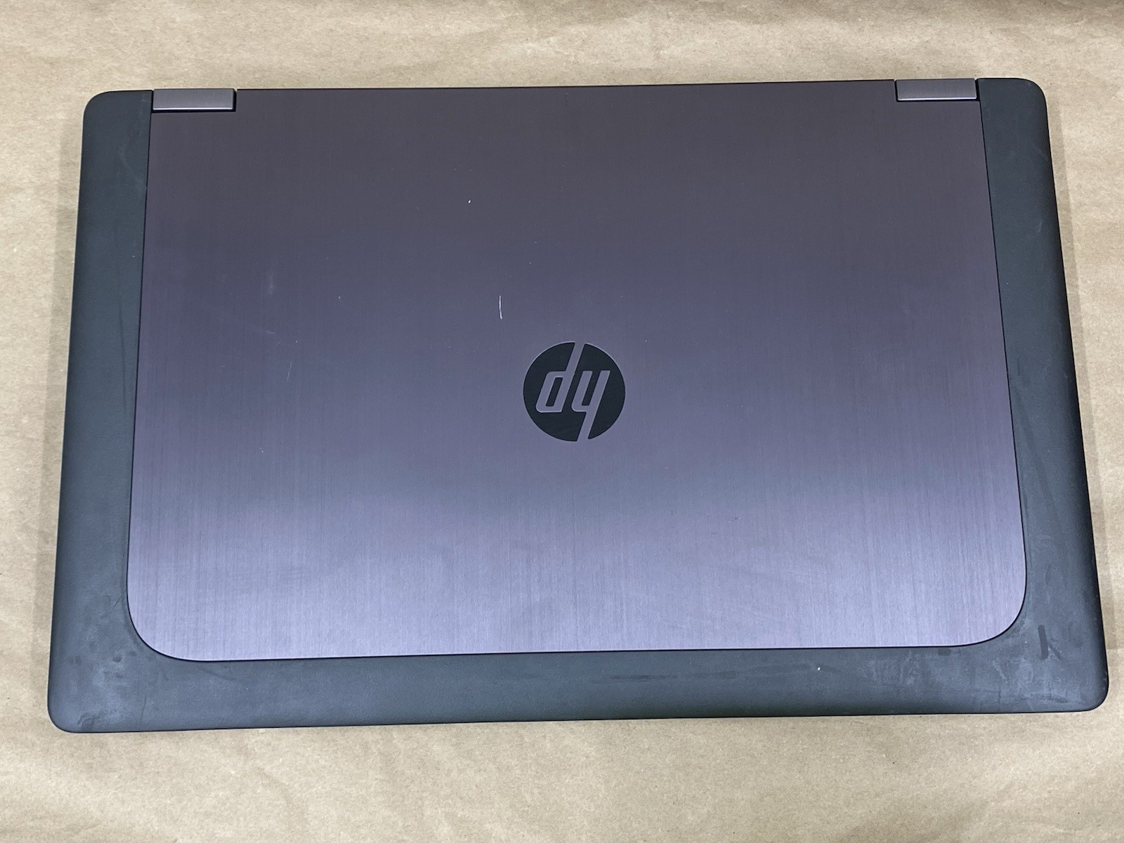 HP Zbook 17 – 17″ 1920×1080 – i7-4700MQ – 4GB – 250GB SSD – Win 10 Pro