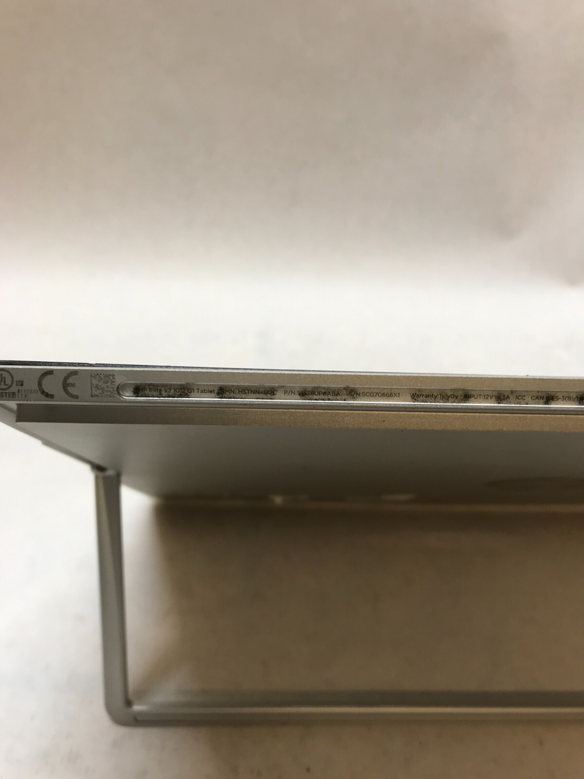 HP Elite x2 1012 G1 Tablet Intel Core m7-6Y75 For Parts/Repair NO POWER AS IS DW