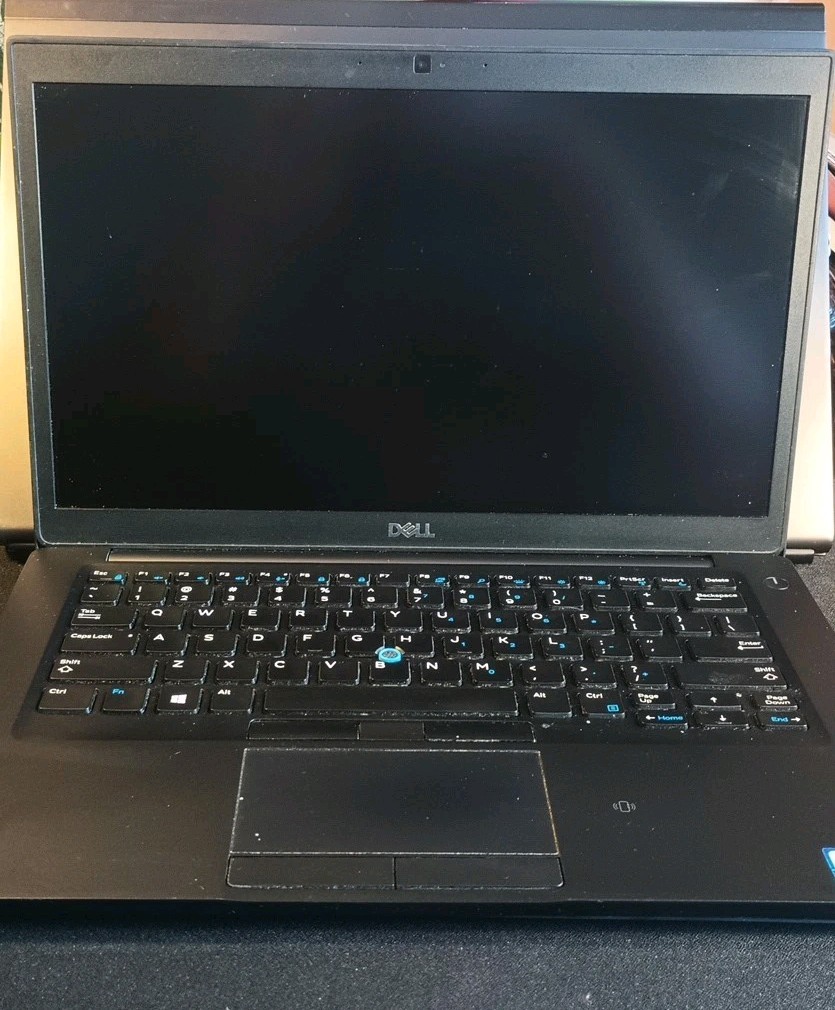 Dell Latitude 7490 14″ 1080p 8th gen i7 32GB RAM 256GB SSD Linux Mint