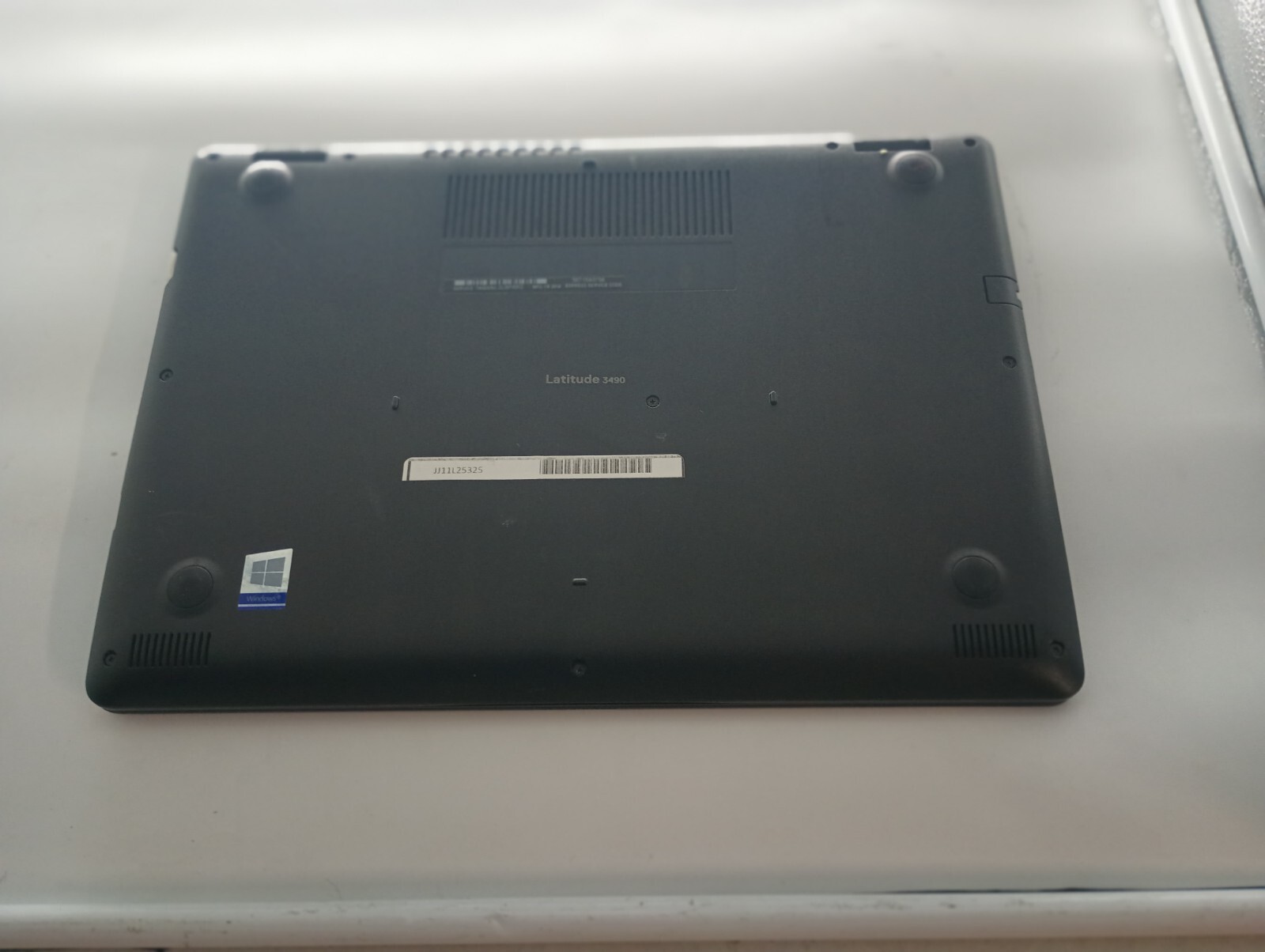 Latitude3490 w/charger (5191).i3-7130U8GB.240GB SSD.14″. W11 Pro.
