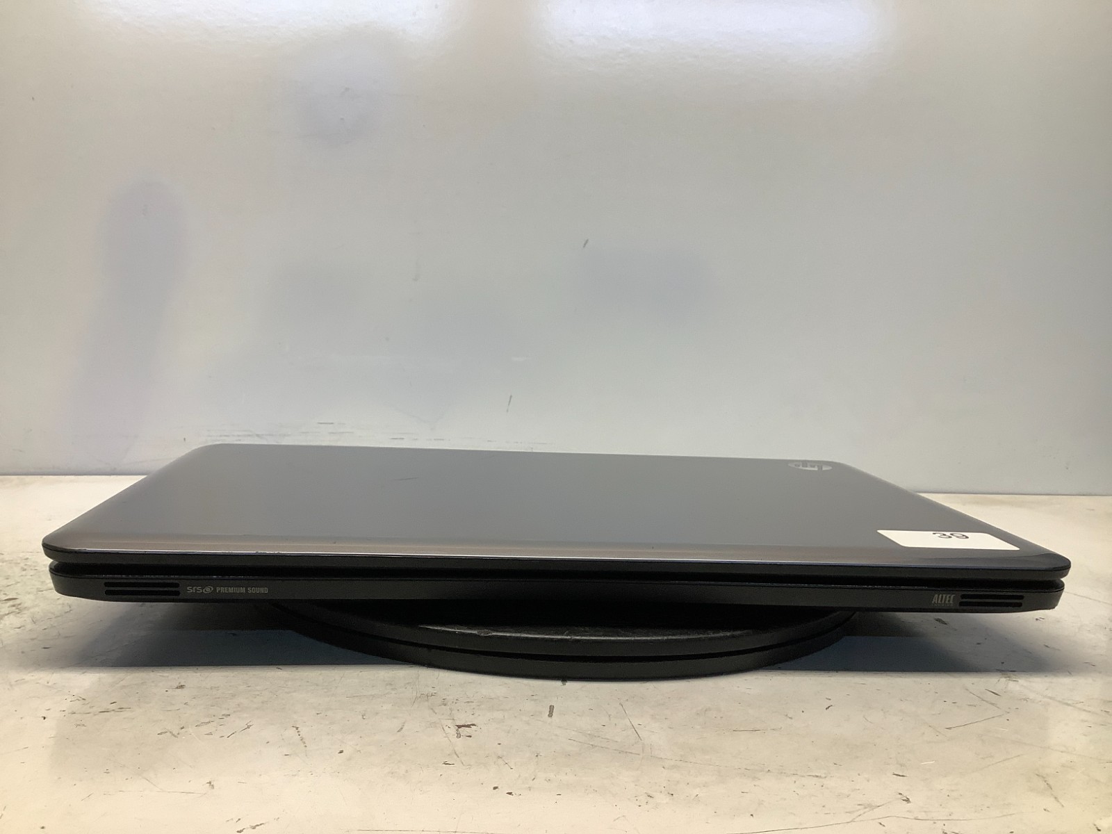 HP Pavilion G7-1227NR Intel i3-M370 2.4GHz 4 GB NO HDD/Battery