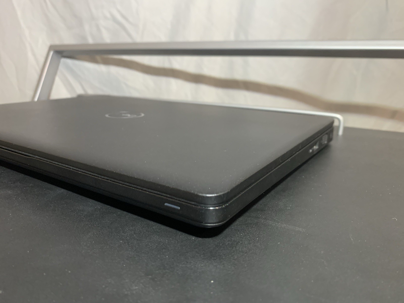 Dell Latitude 5490 i5-8350U 8GB 256GB SSD Win11 14in FHD Black
