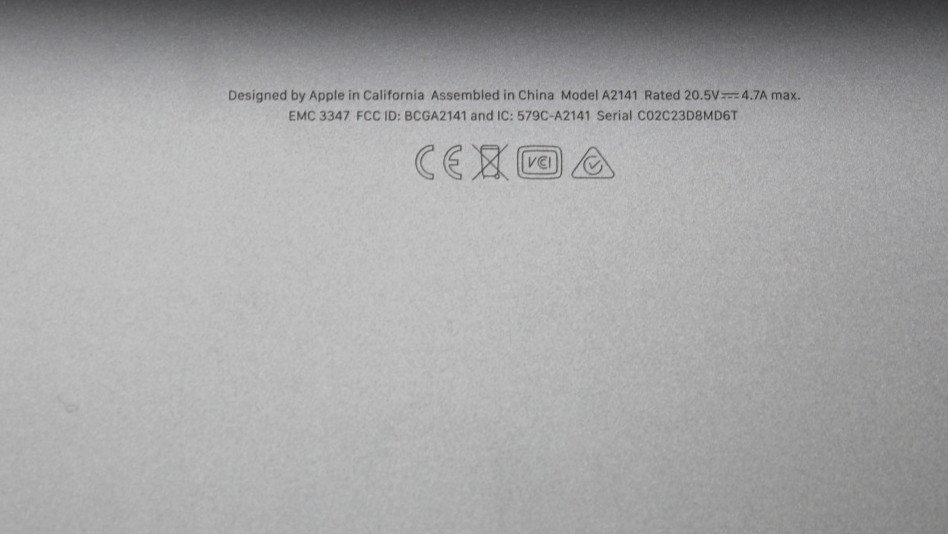 Apple MacBook Pro 16 2019 A2141 i9 9980HK 16″ Radeon 5500M 1 TB 16 GB Tahoe