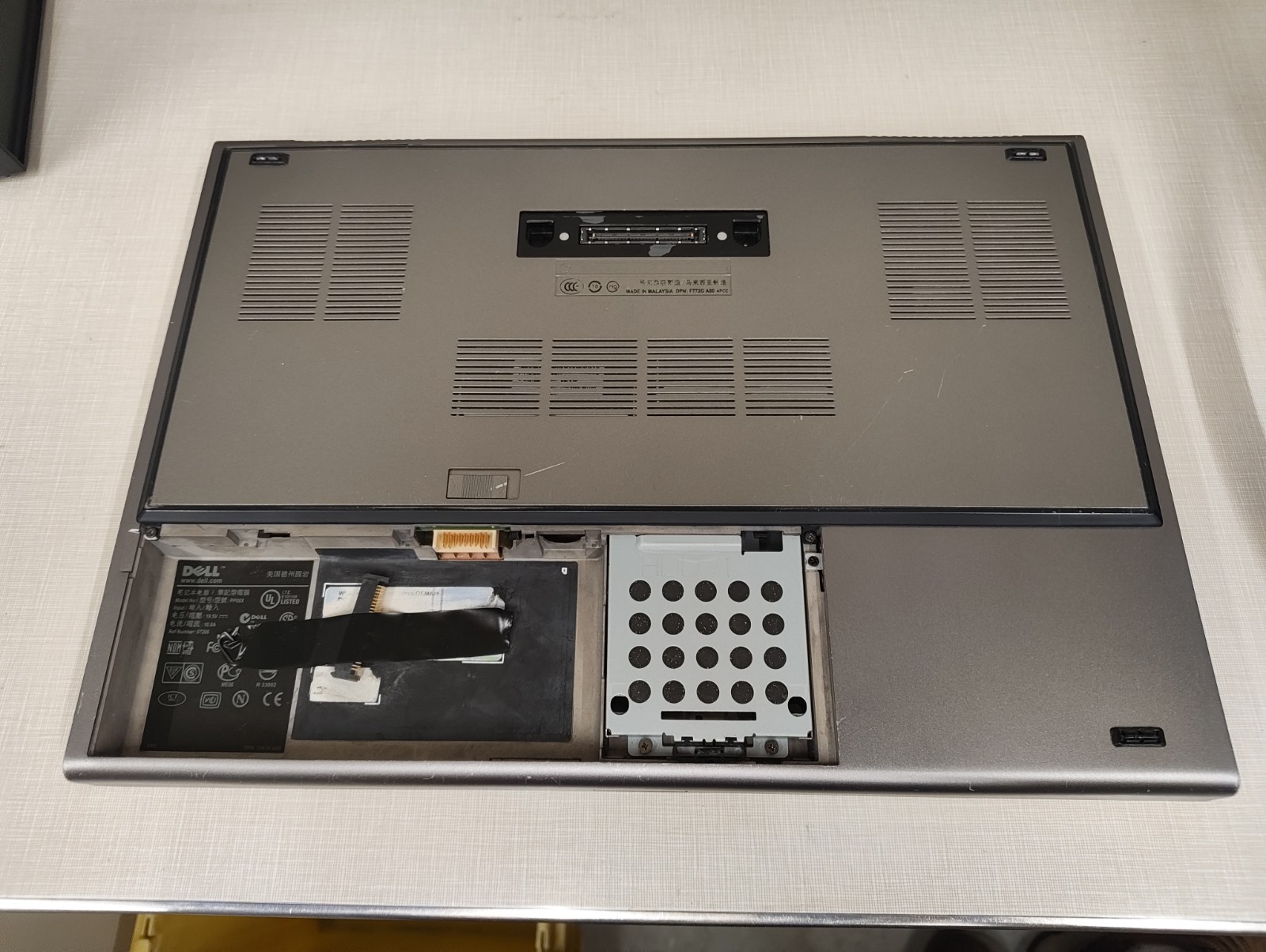 Dell Precision M6400 17″ Laptop | T9550, 8gb RAM, 1200p LCD | NO BATT, FOR PARTS