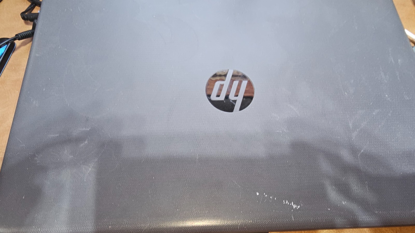 HP 250 G7 Notebook i5-8265U, 8GB Ram, 250GB SSD. Looks Beaten, But Works Good!