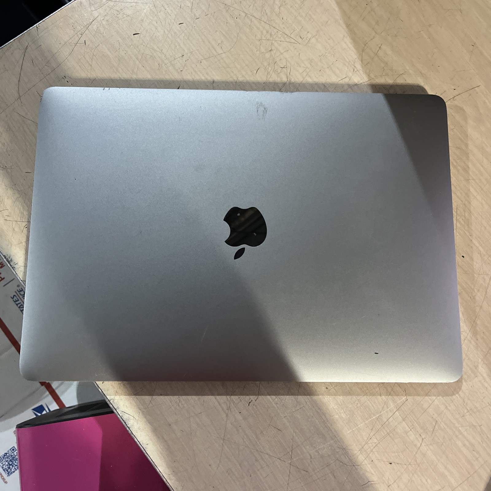 APPLE MACBOOK AIR 13″ SCISSOR, 2020 CORE I3-1000NG4 1.1GHZ 8GB RAM 256SSD :