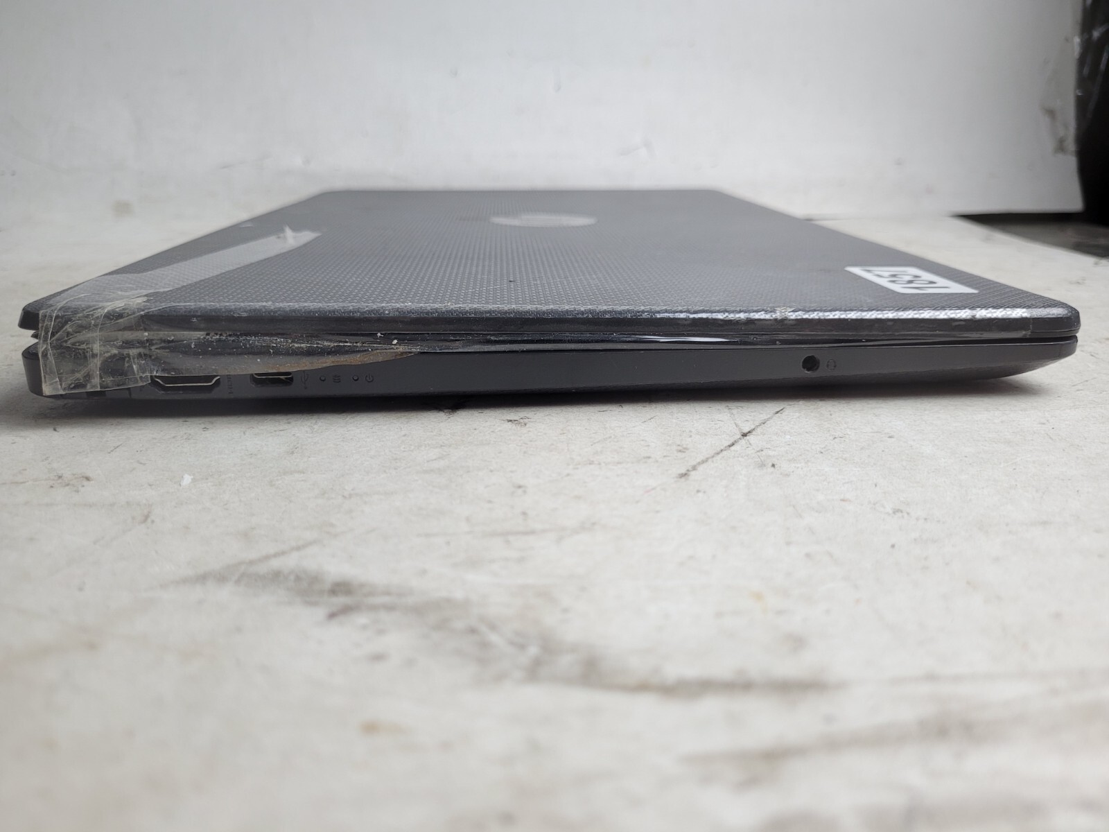 HP NoteBook 255 G8 w/AMD Ryzen 5 3500U, 4GB RAM, 15.6″ Laptop for Parts #1857