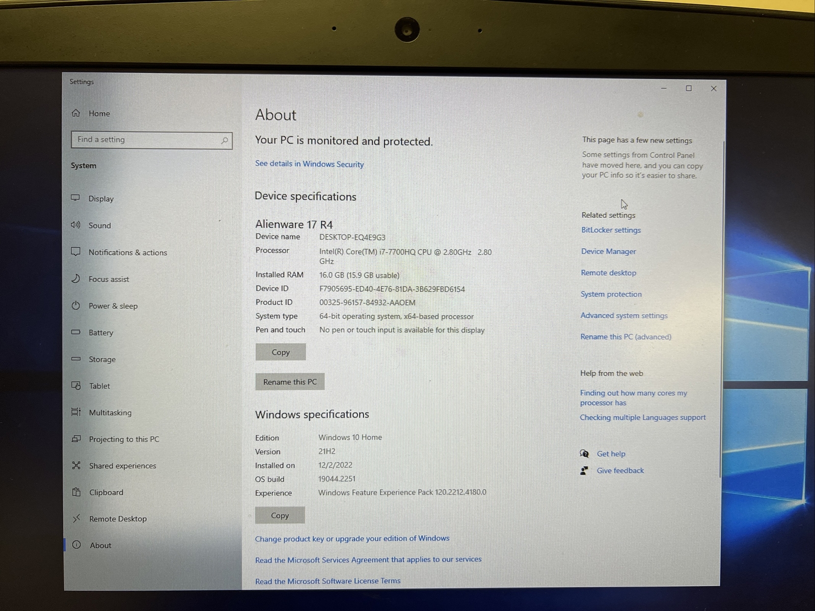 ALIENWARE 17 R4 17.3″ FHD I7-7700HQ 1TB HD / 120GB SSD 16GB Nvidia GTX 1060
