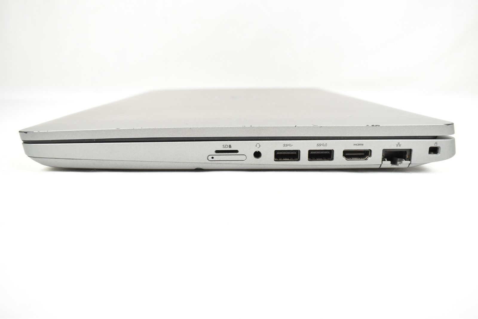 Dell Latitude 5511 i7-10850U 2.7GHz 16GB No HD No OS For Parts or Repair Only