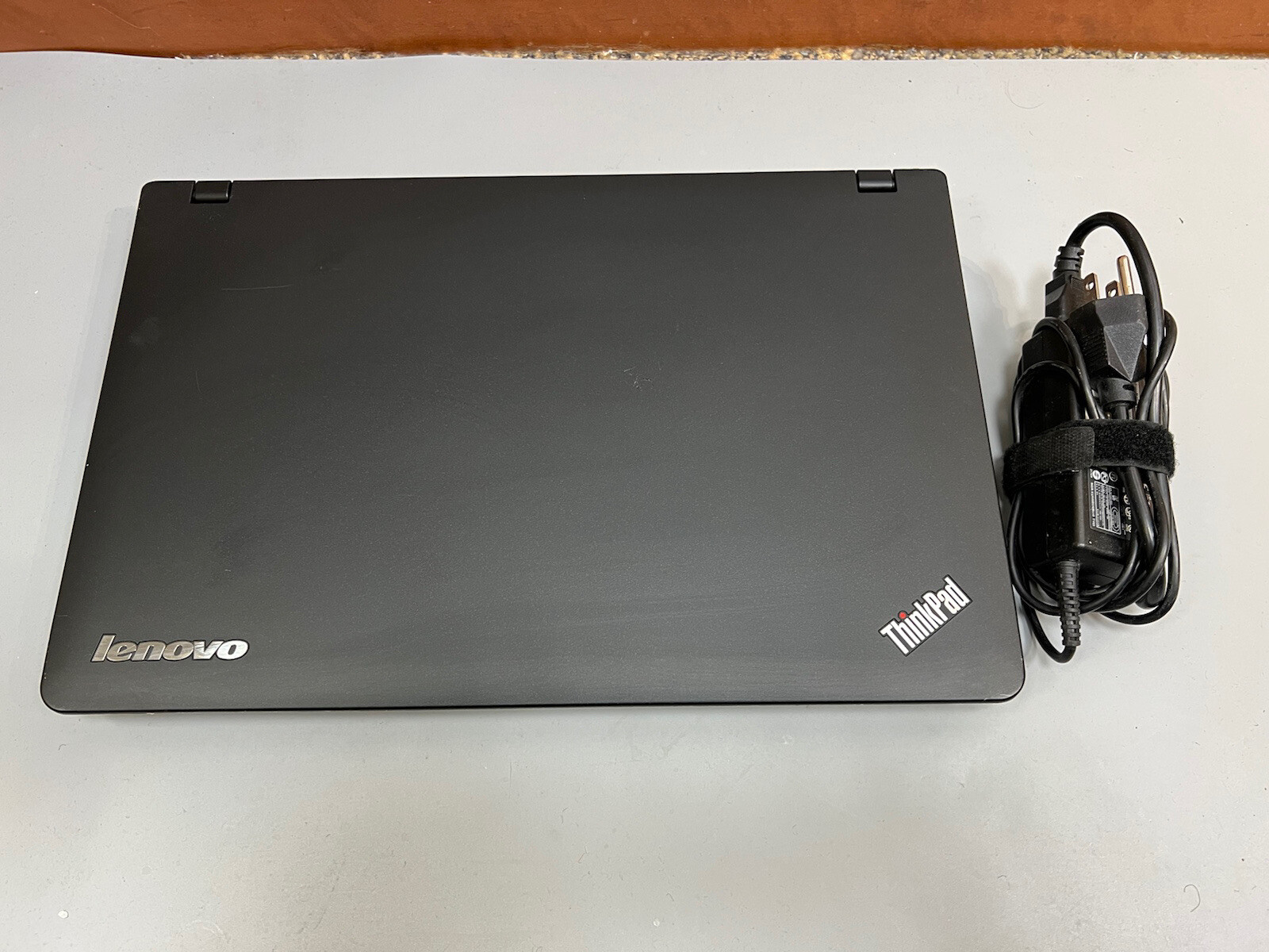 LENOVO THINKPAD EDGE E520 15.6″ Core i3-2350M 4GB RAM 500GB WEBCAM BLUETOOTH