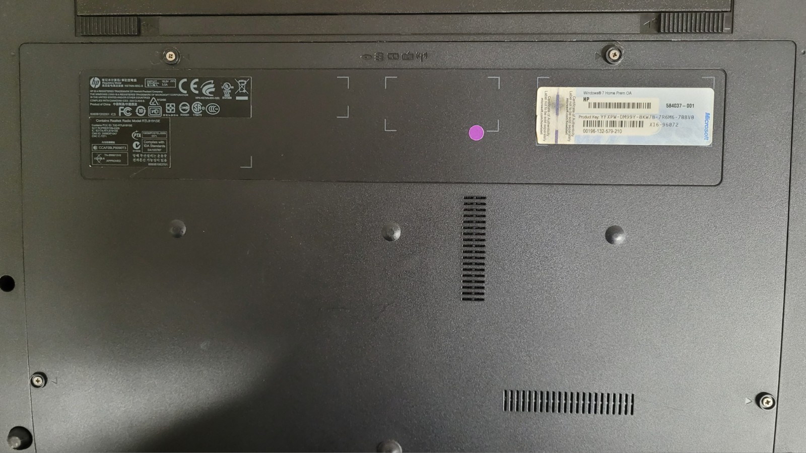 HP 620 Laptop 4 GB RAM Intel Celeron T3100 CPU 1.90 GHz w/ Charger