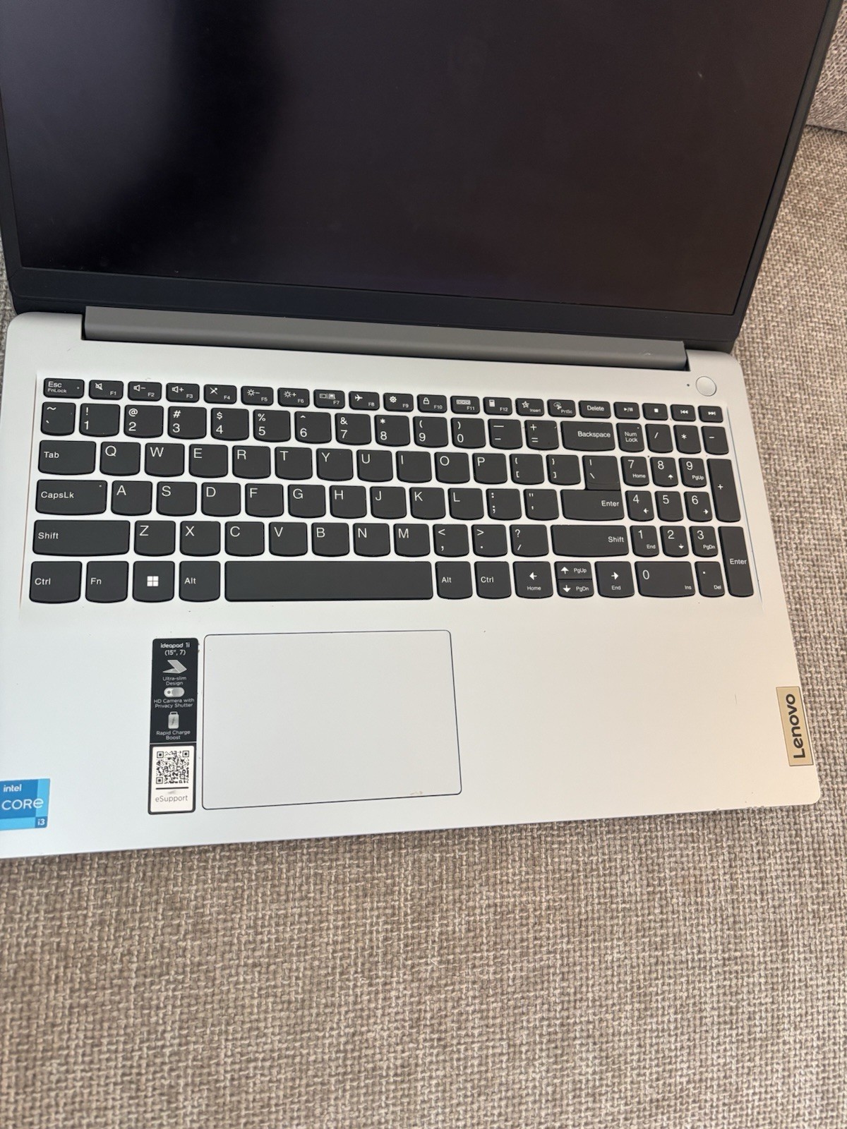 Lenovo IdeaPad 1i 15″ Intel Core i3 Laptop Silver, Webcam, HDMI, USB-C