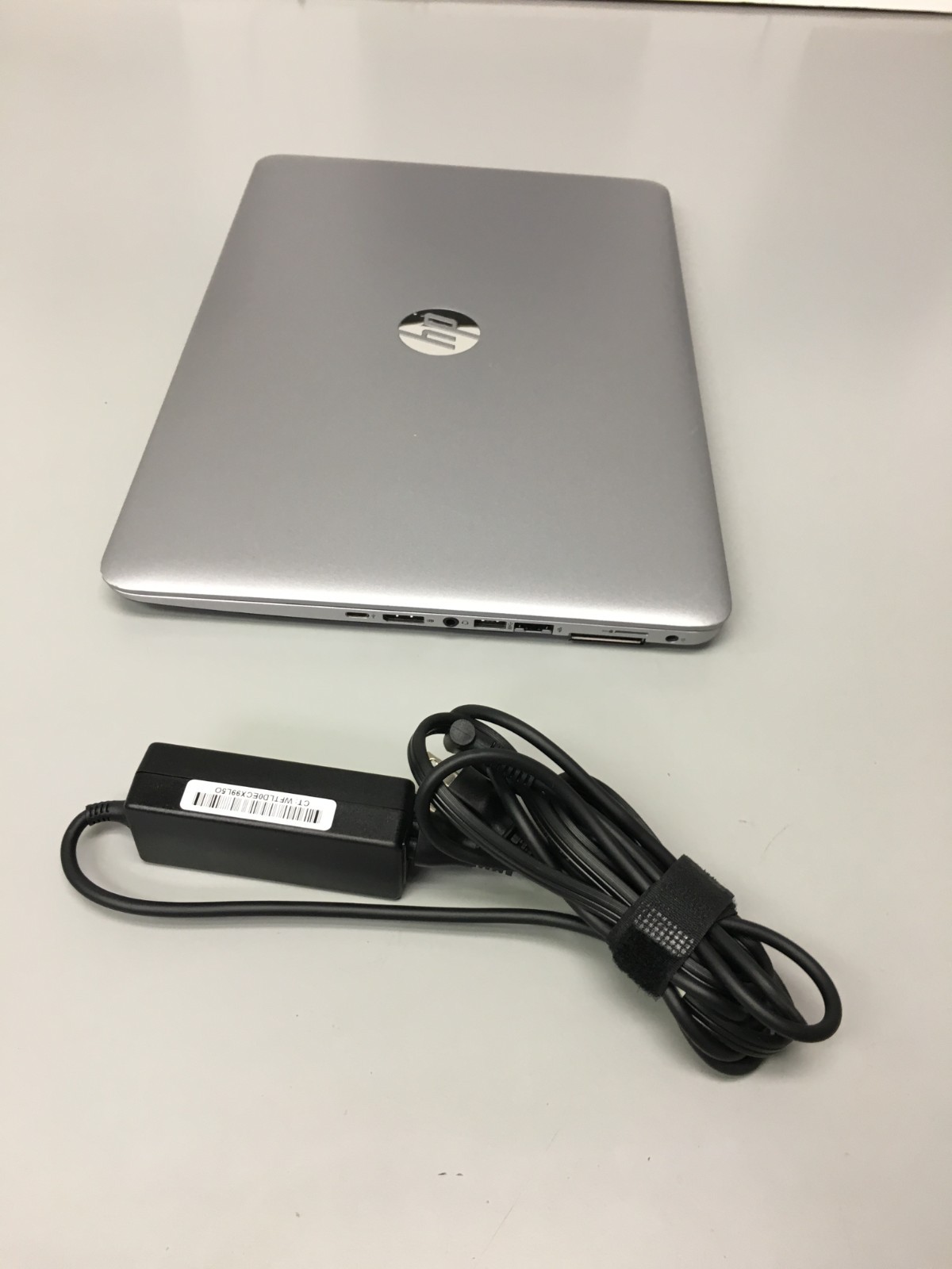 HP Elitebook 850 G3 15.6″ Core i5 6th gen 2.30Ghz 8GB RAM 256GB SSD WIN 11 PRO