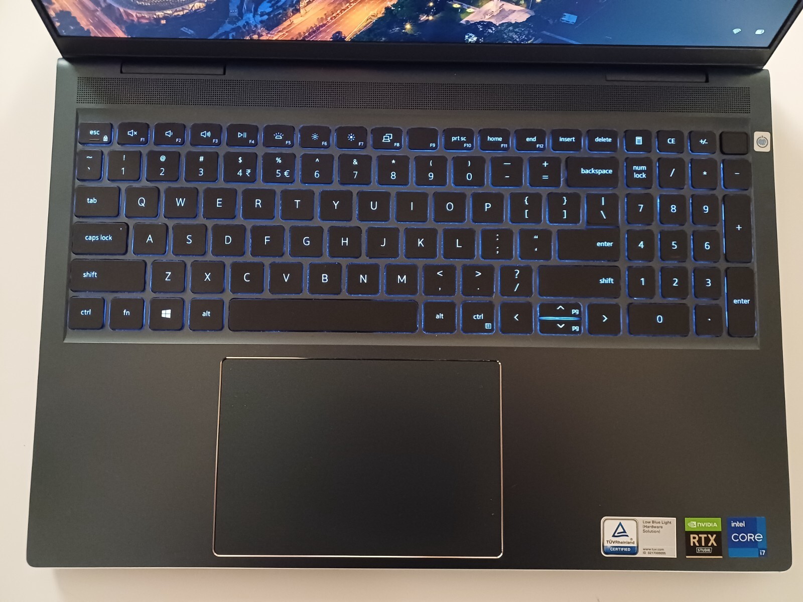 Dell Inspiron 16 Plus 7610 – i7, 32GB RAM, 1TB SSD, NVIDIA RTX 3060