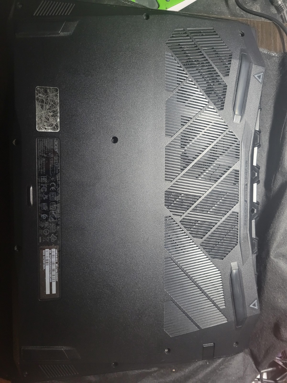 Used Acer Nitro 5 (256GB, Intel Core i5 9th Gen., 16 GB RAM, 15.6 in Screen)