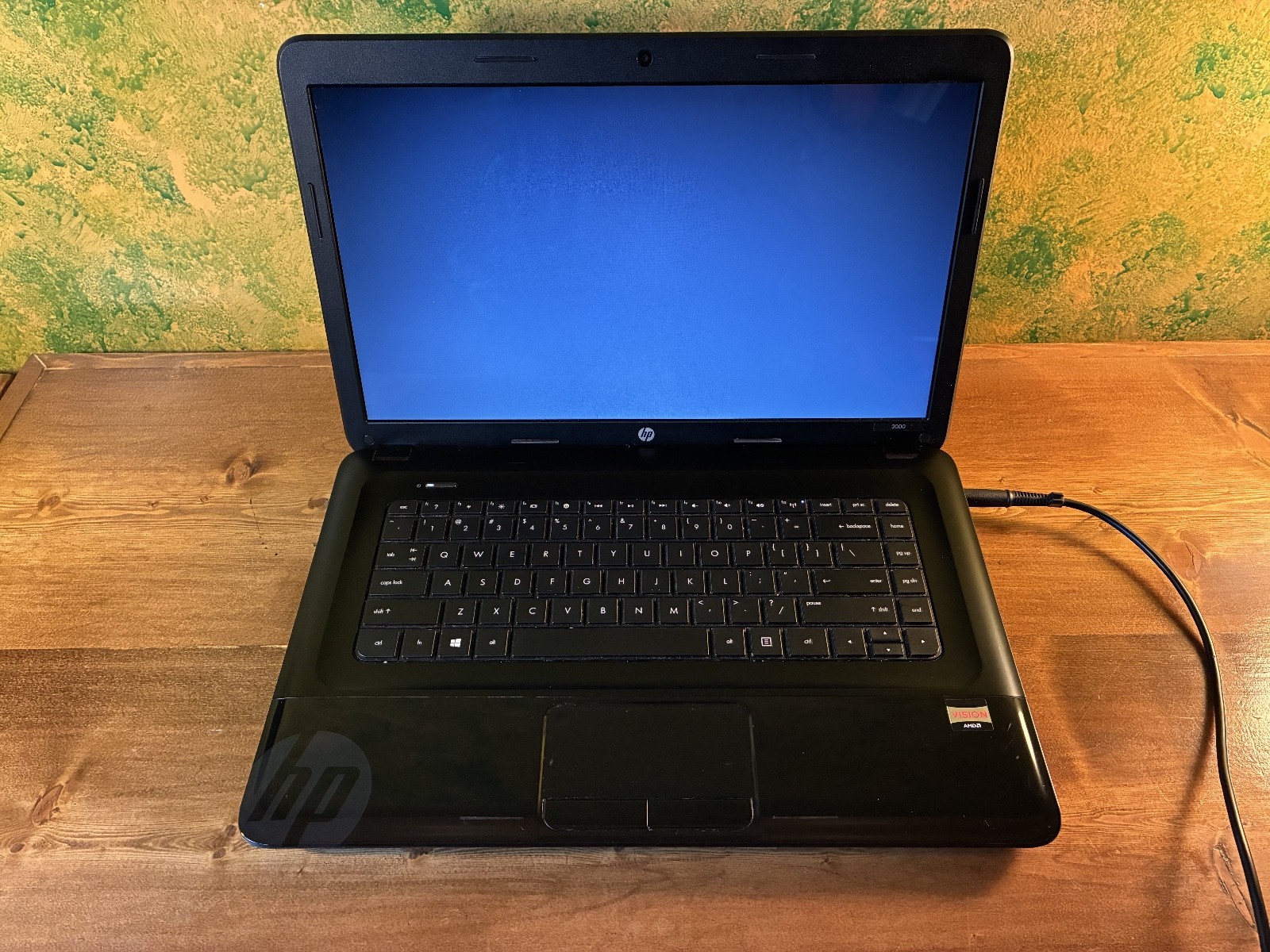 HP 2000-2d19wm 15.6in. (320GB, AMD E Series Dual-Core, 1.3GHz, 4GB)…