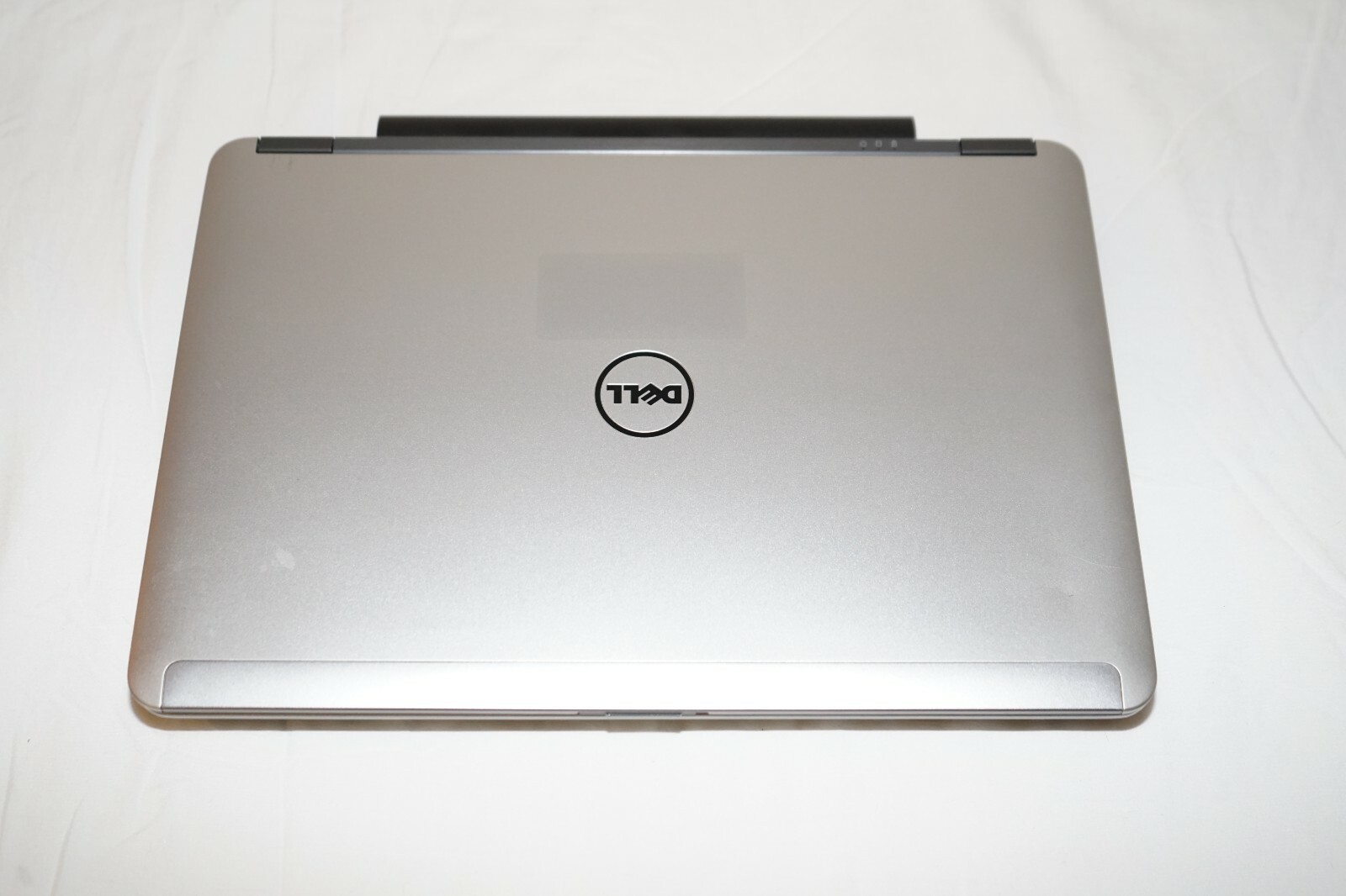 ^ Dell Latitude E6440 14″ Intel Core i5-4300M @ 2.60GHz 8GB Ram No HD #C1418