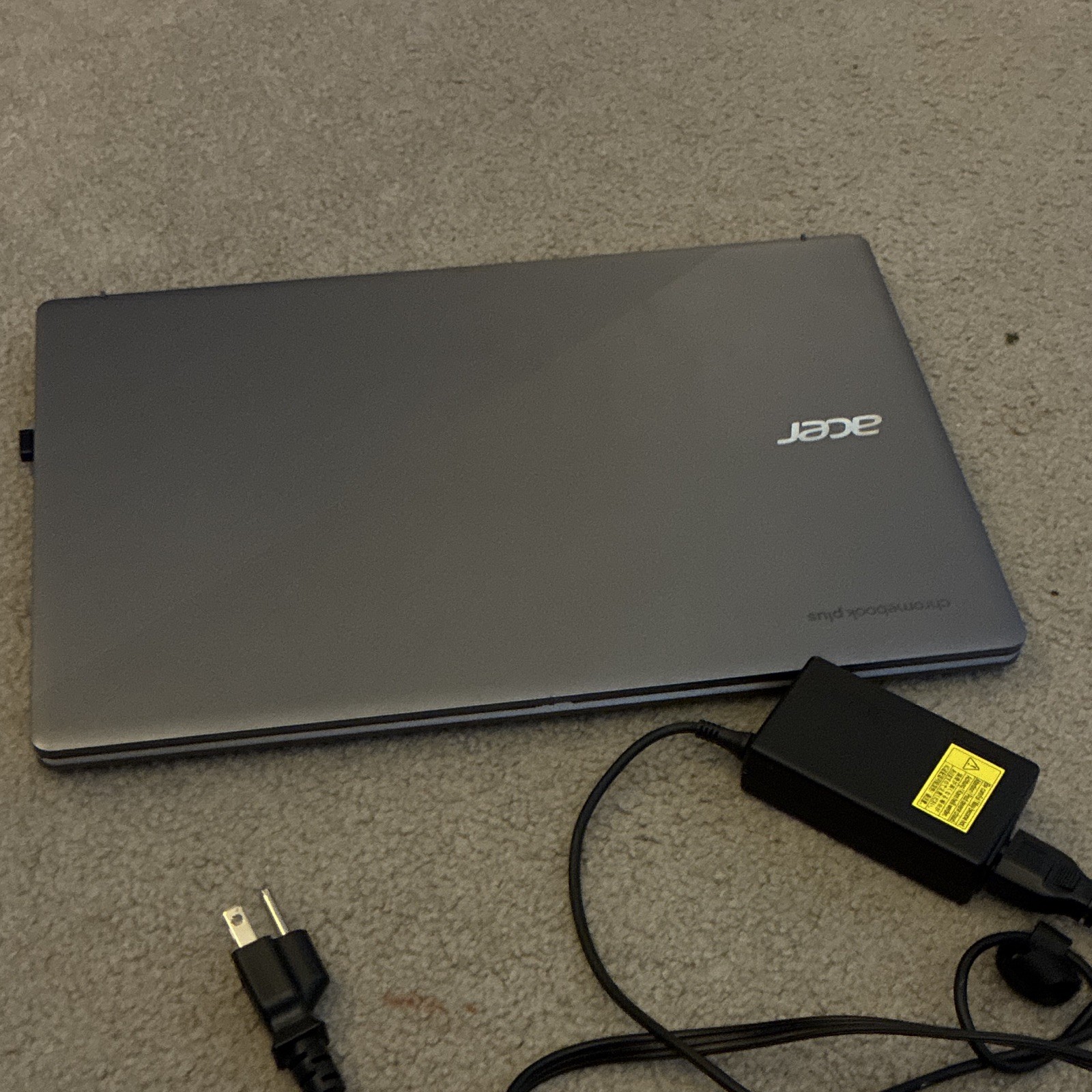 Acer Chromebook Plus 14″ Gray Laptop Intel Core i3 Chrome OS HDMI w/ Charger
