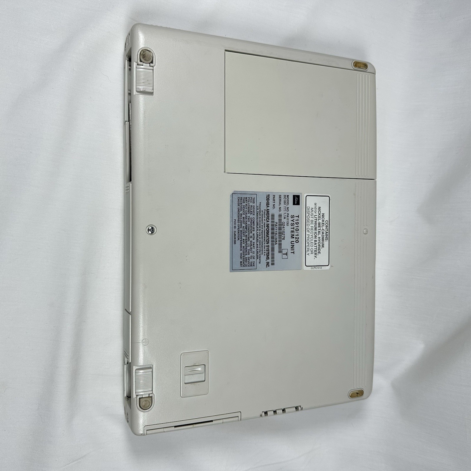 Toshiba Satellite T1910 Laptop Computer PA1113U Vintage UNTESTED – FOR PARTS!