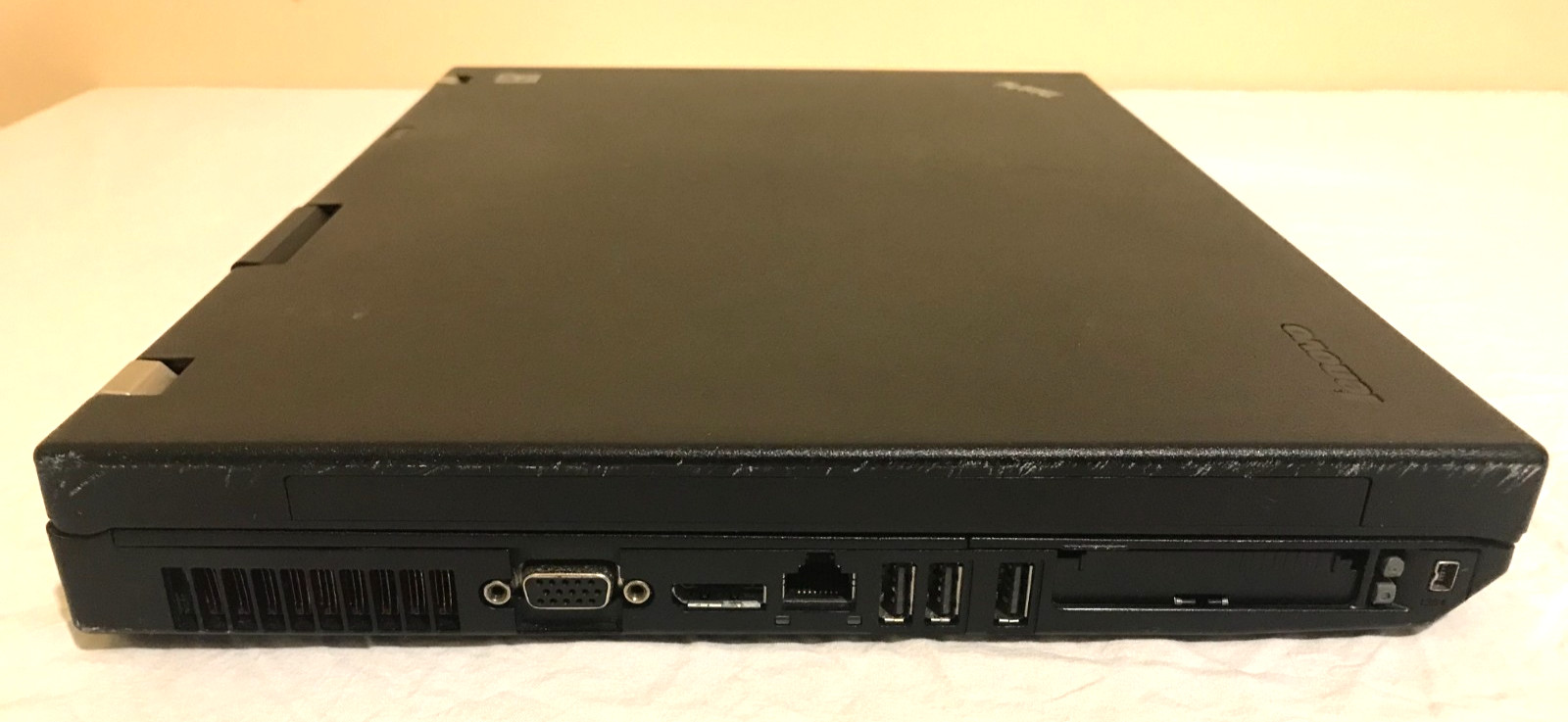 Lenovo Thinkpad R500 15″ Laptop Core 2 Duo P8600 2.4 GHz 160GB HDD 2048 MB RAM