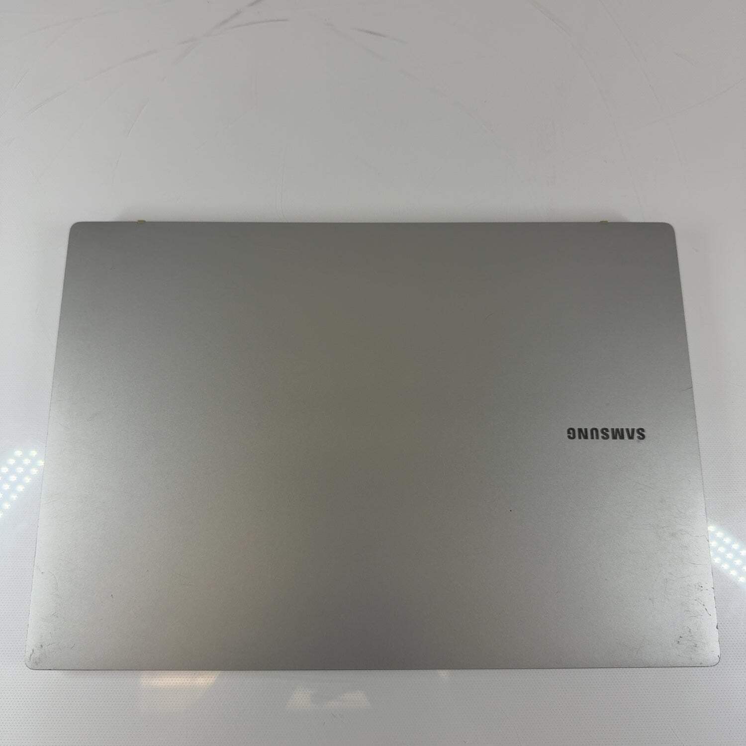 Samsung Galaxy Book NP545XLA 14″ Snapdragon 7c 3.15 4GB RAM 128GB SSD