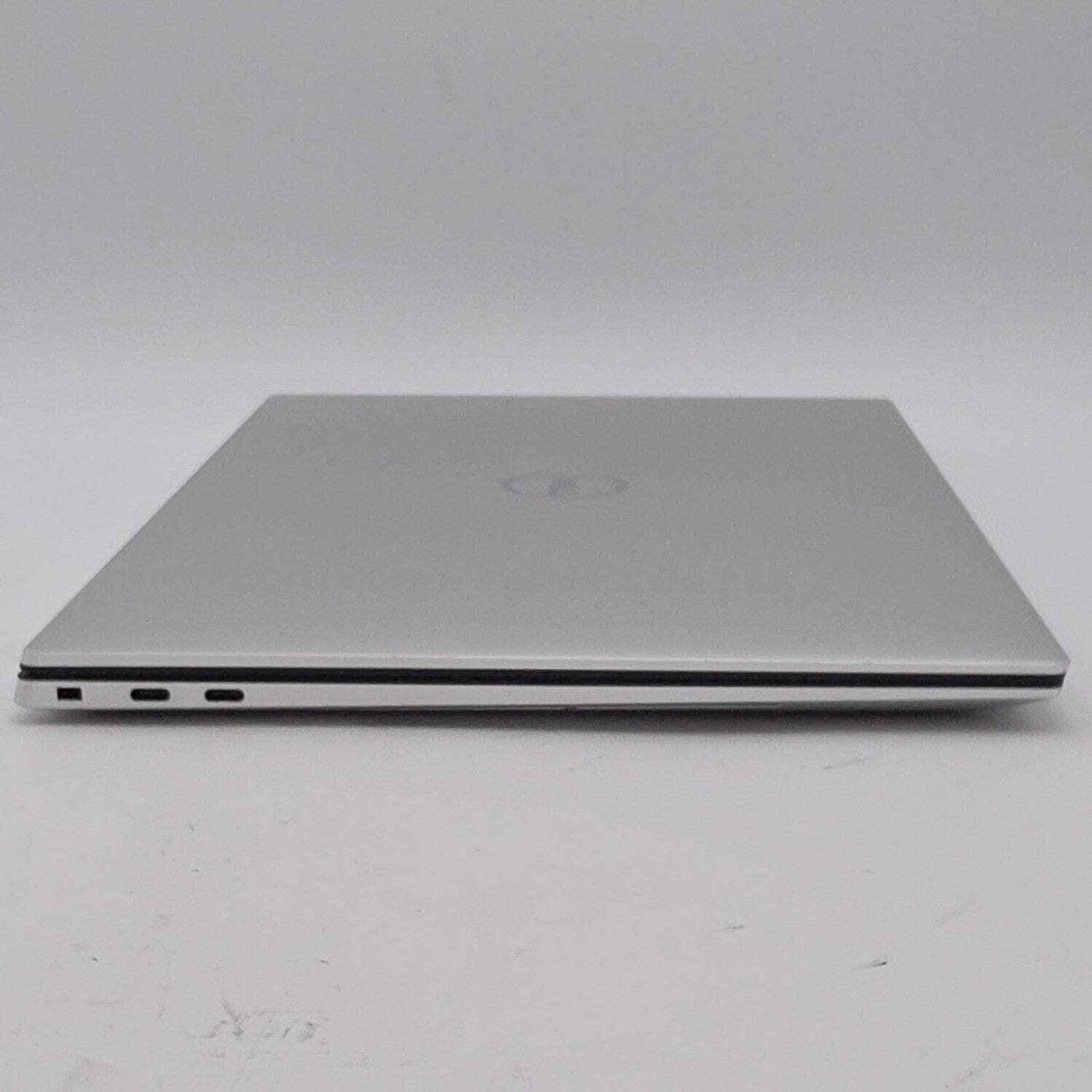 Dell XPS 15 9510 15.6″ i7-11800H 2.3GHz 16GB RAM 512GB SSD GeForce RTX 3050 Ti