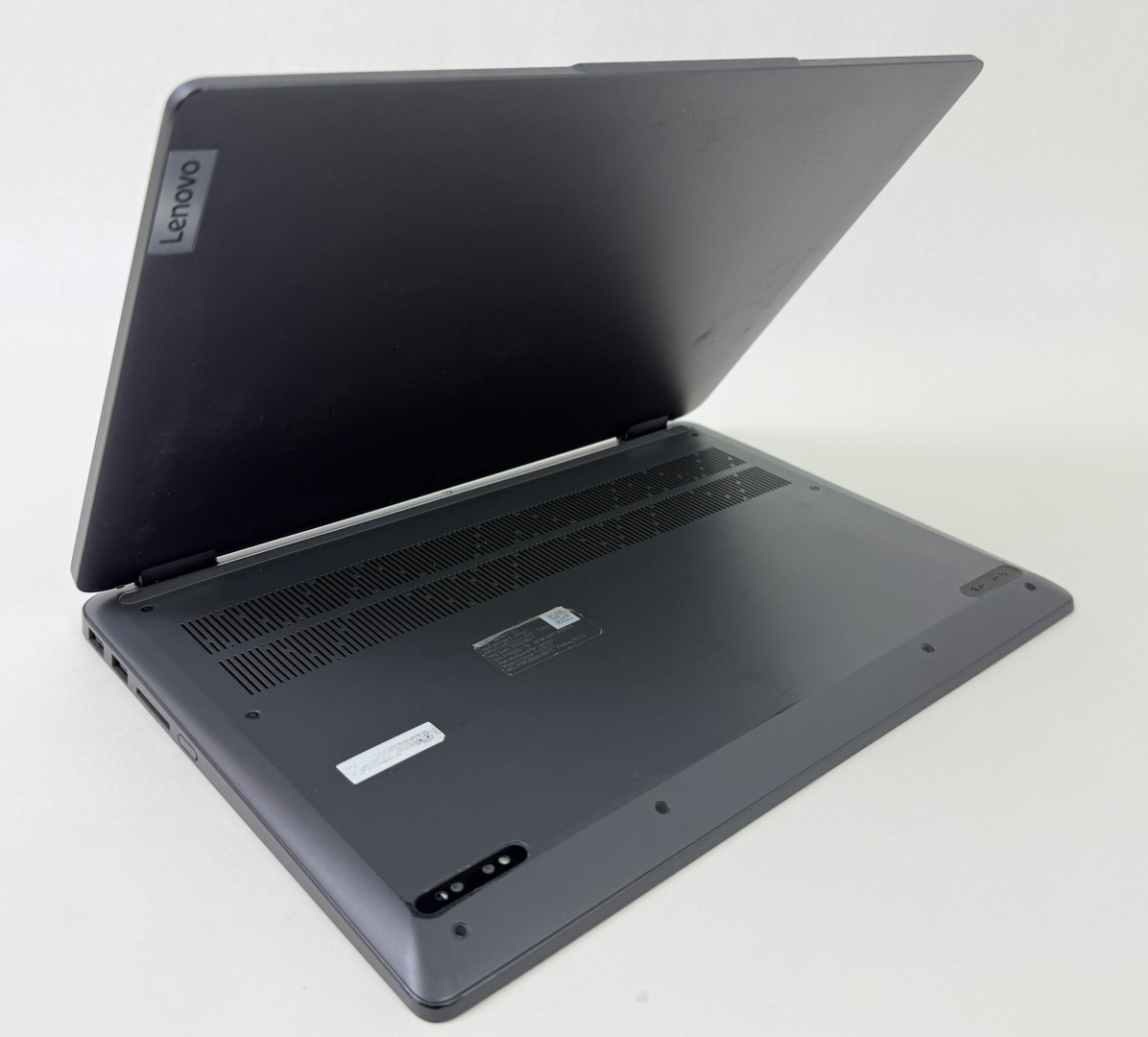 Lenovo Flex 5 14IAU7 14″ 1920×1200 IPS Touch i3-1215U 8GB 256GB W11H 2in1 – Read