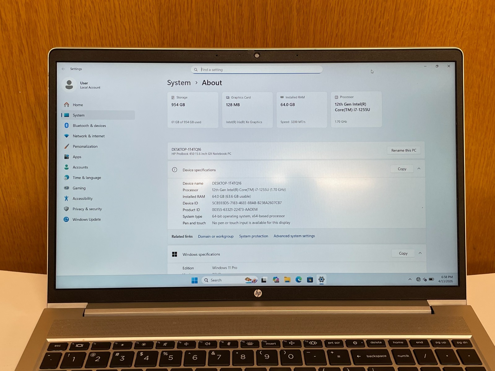HP ProBook 450 G9 15.6″ ( i7-1255U, 64GB RAM DDR4, 1TB SSD NVMe ) Windows 11 Pro