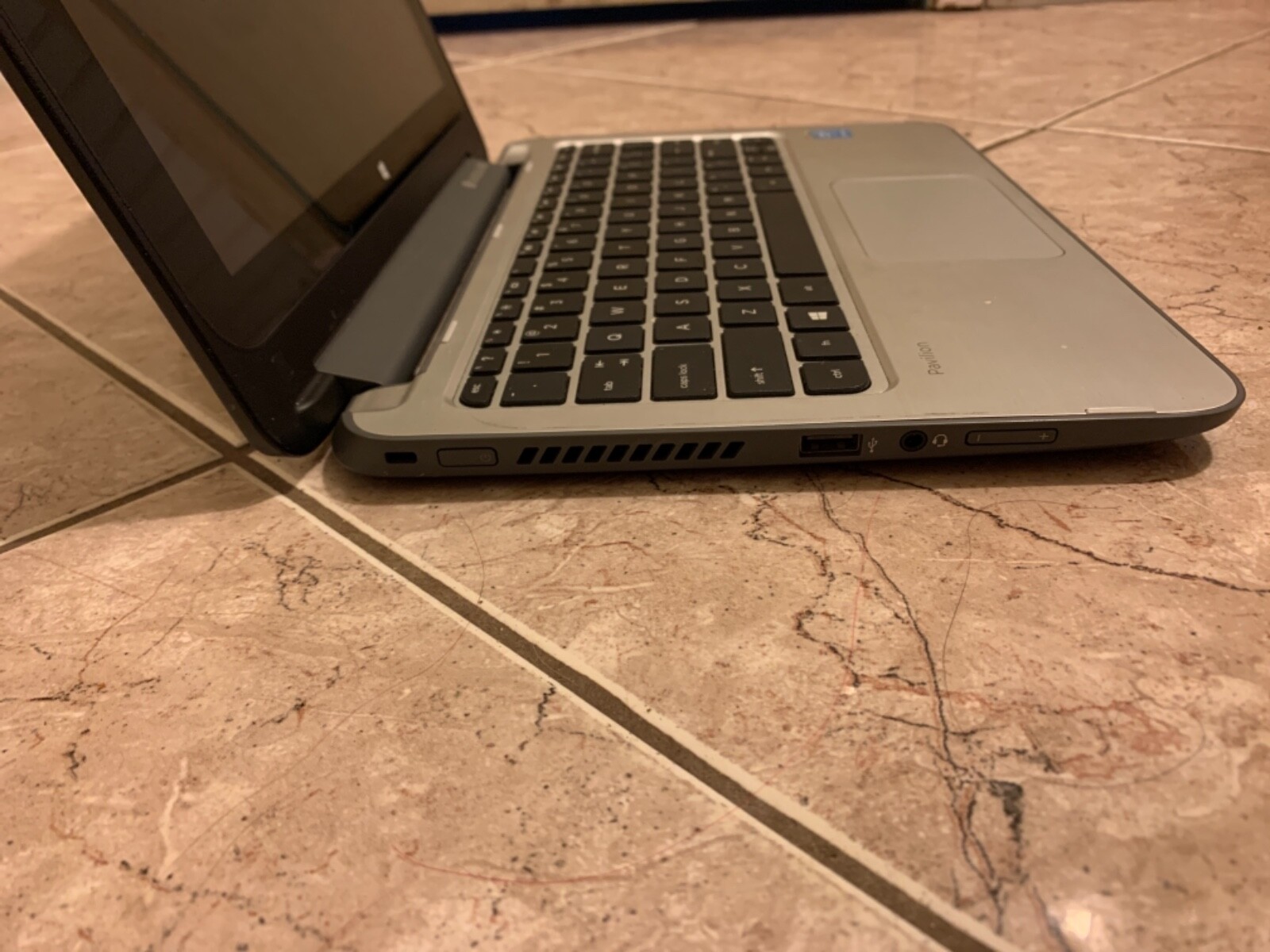 Used HP Pavillion 11-n010dx Notebook Laptop Grey with Beats Audio speakers