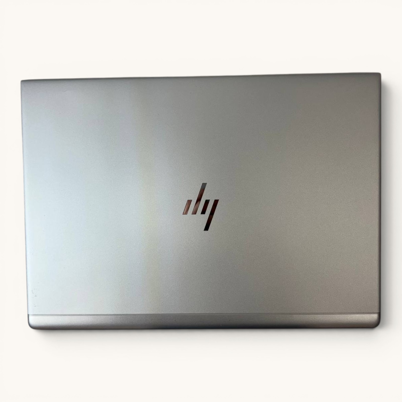 HP EliteBook 840 G5 14” i7 8th Gen 8GB RAM 256GB NVMe Win11 Charger