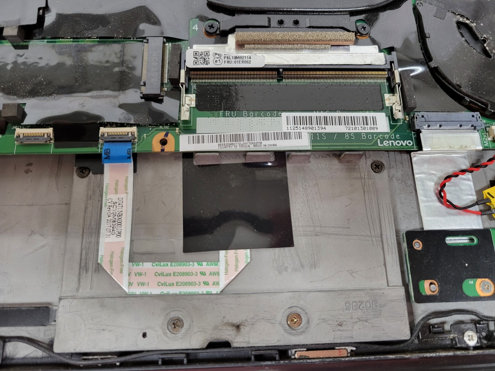 Lenovo ThinkPad T470S 14″ i5-7300U 4GB RAM *NO HDD/OS/COVER/BATT/AS IS* | LP520