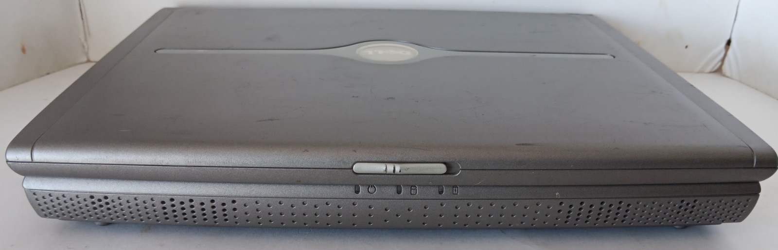 Dell Inspiron 1150 PP08L 15″ Laptop PC Intel Pentium 4 512MB RAM Untested