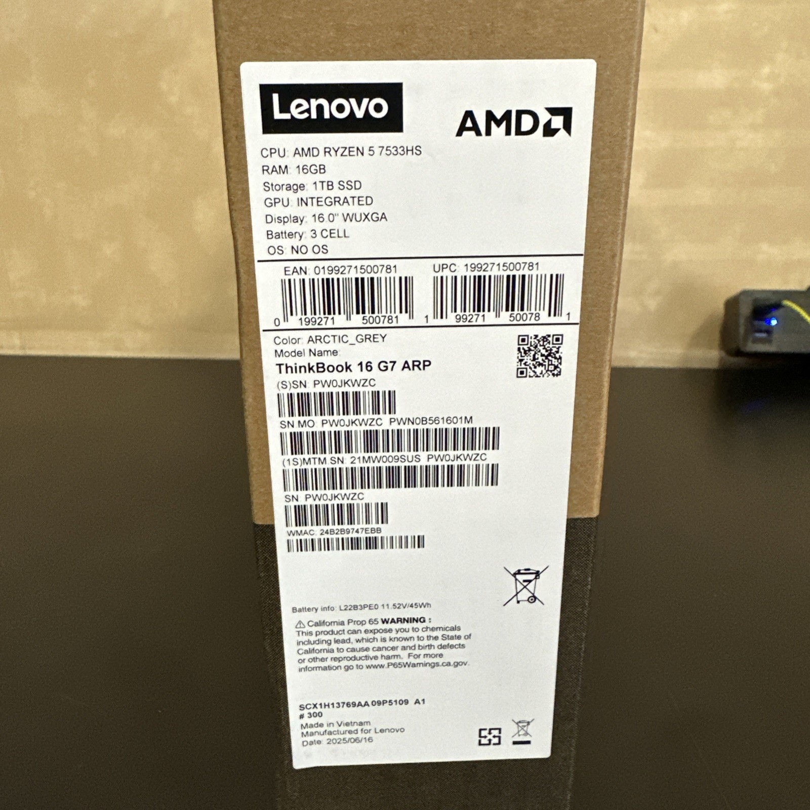 Lenovo ThinkBook 16 Gen 7 16″ AMD Ryzen 5 7533HS 16GB 1TB SSD Arctic Gray