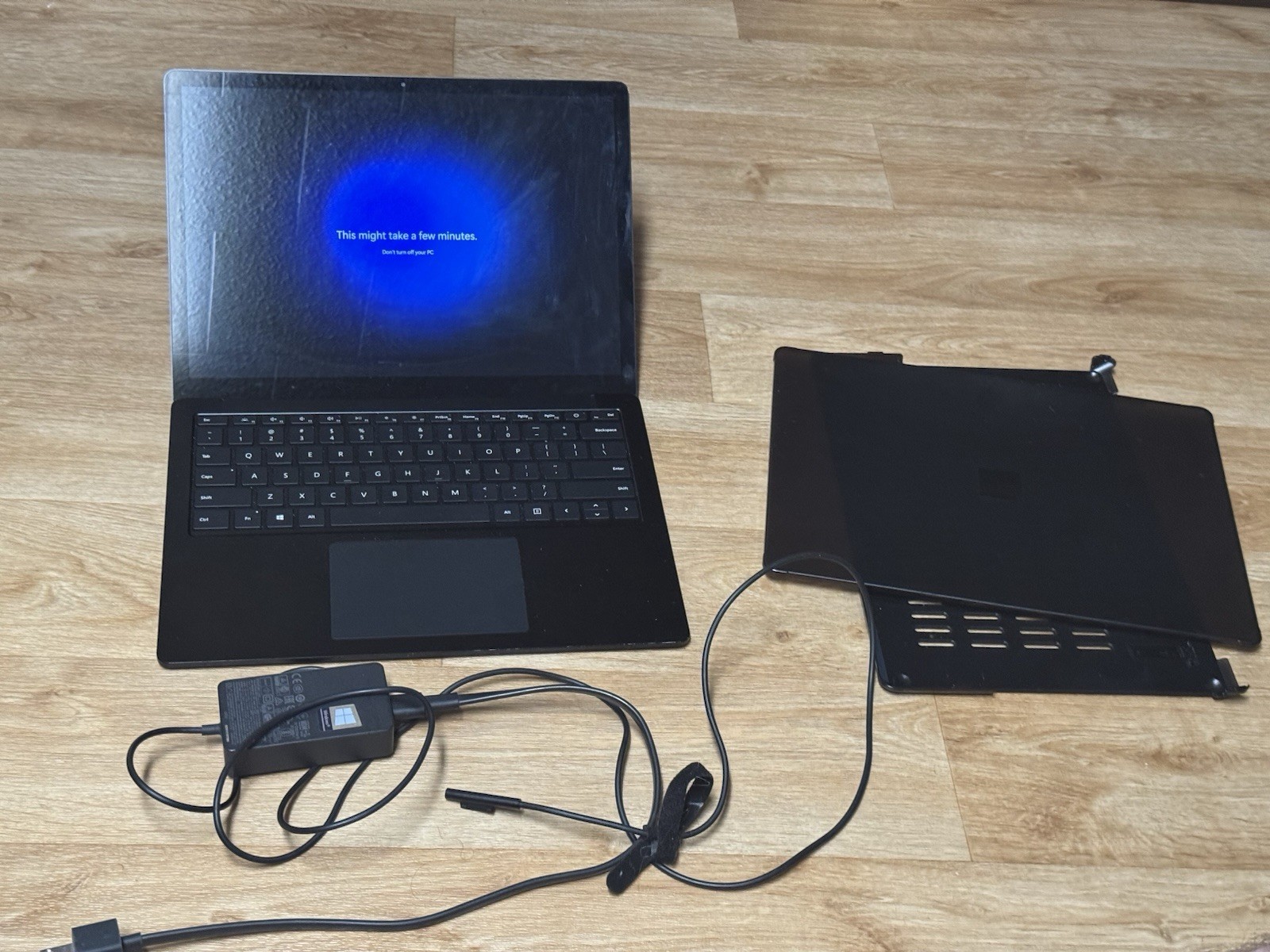 Surface Laptop 3 | 1868 | i7-1065G7 | 16GB | 1TB SSD 13.5″ Laptop