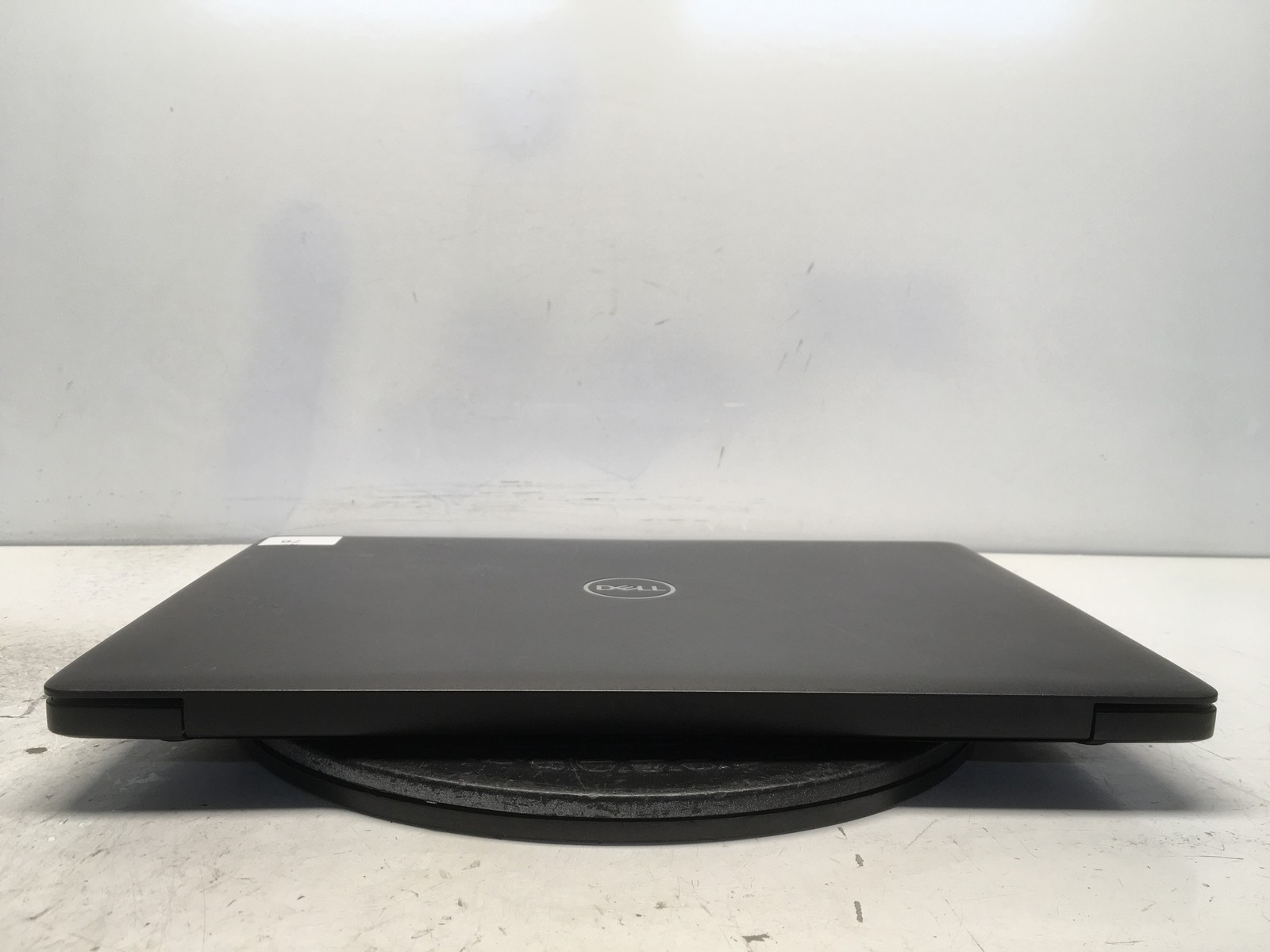 Dell Latitude 3590 Intel i3-7130U 2.7GHz 8 GB NO HDD No Batt
