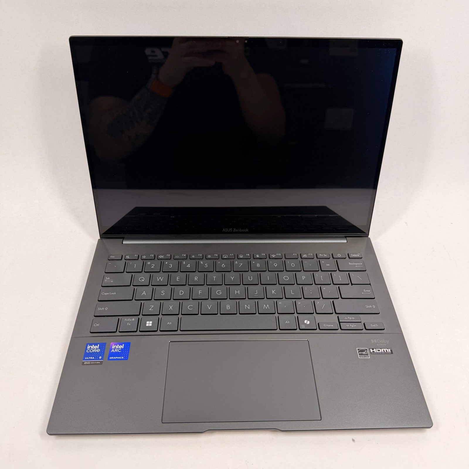 Asus Zenbook UX3405 14″ Core Ultra 9 285H 2.9GHz 32GB RAM 1TB SSD
