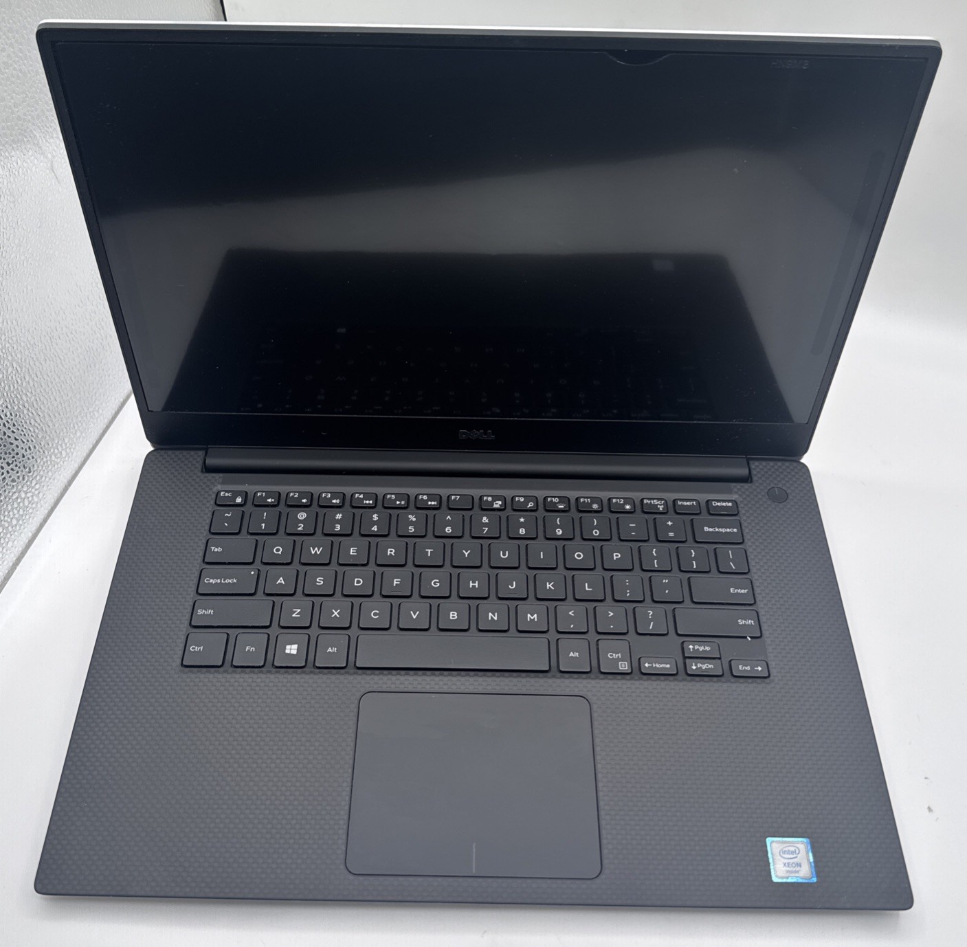DELL PRECISION 5520 | XEON E-1505M V6 | 1TB 32GB | Win 11Pro-Excellent Battery!