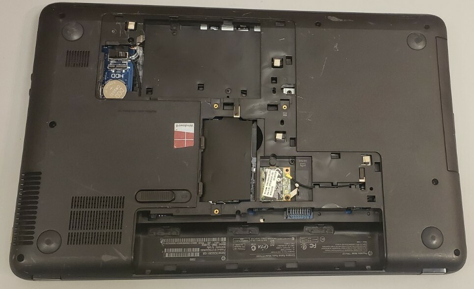 HP 2000 Notebook Intel Core i3-3110M 2GB RAM 0GB HDD FOR PARTS OR REPAIRS