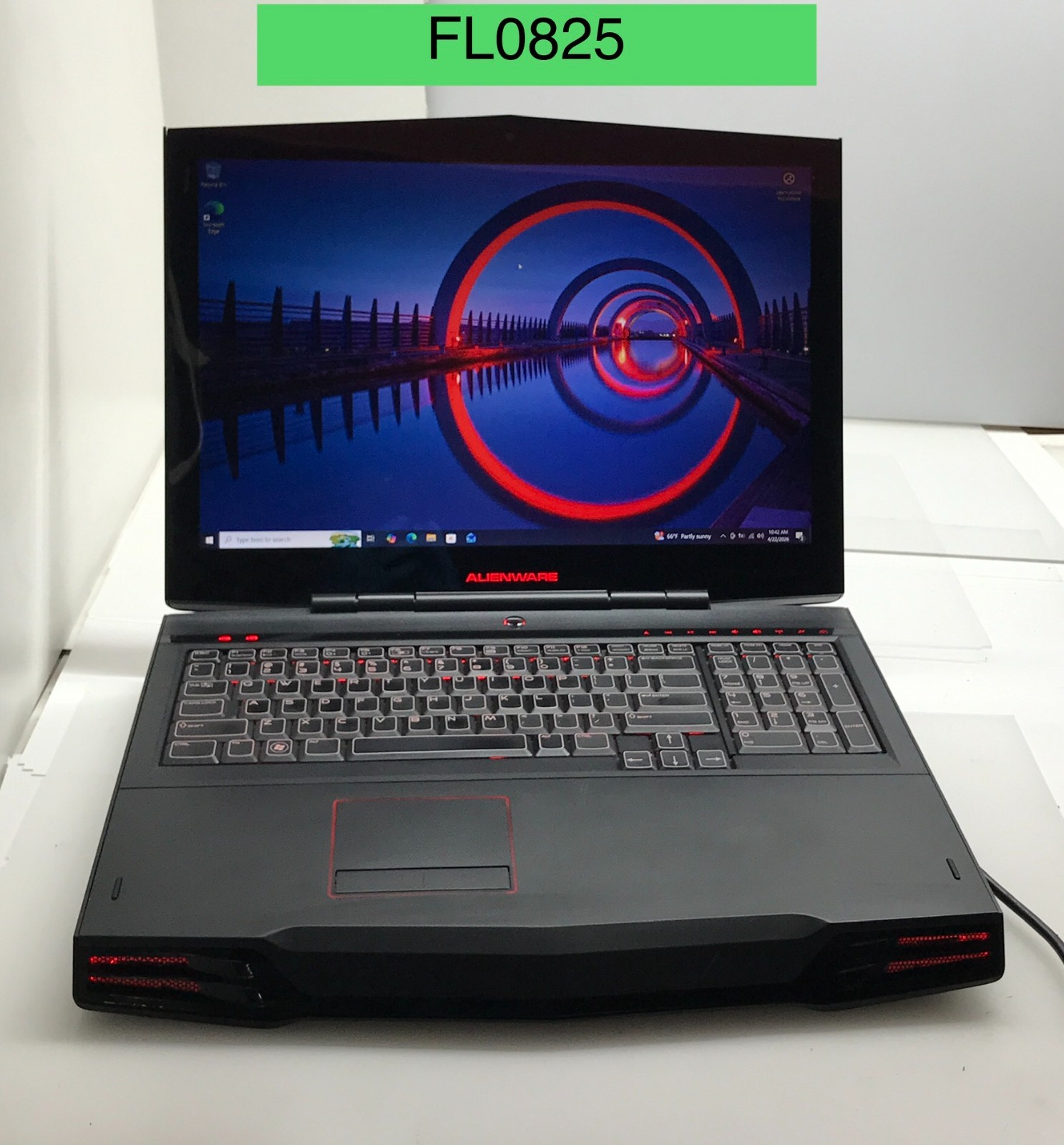 ALIENWARE M17X R1 C2D-Q9300@2.53GHz 8GB RAM 512GB SATA M 2.5 SSD W10P *READ