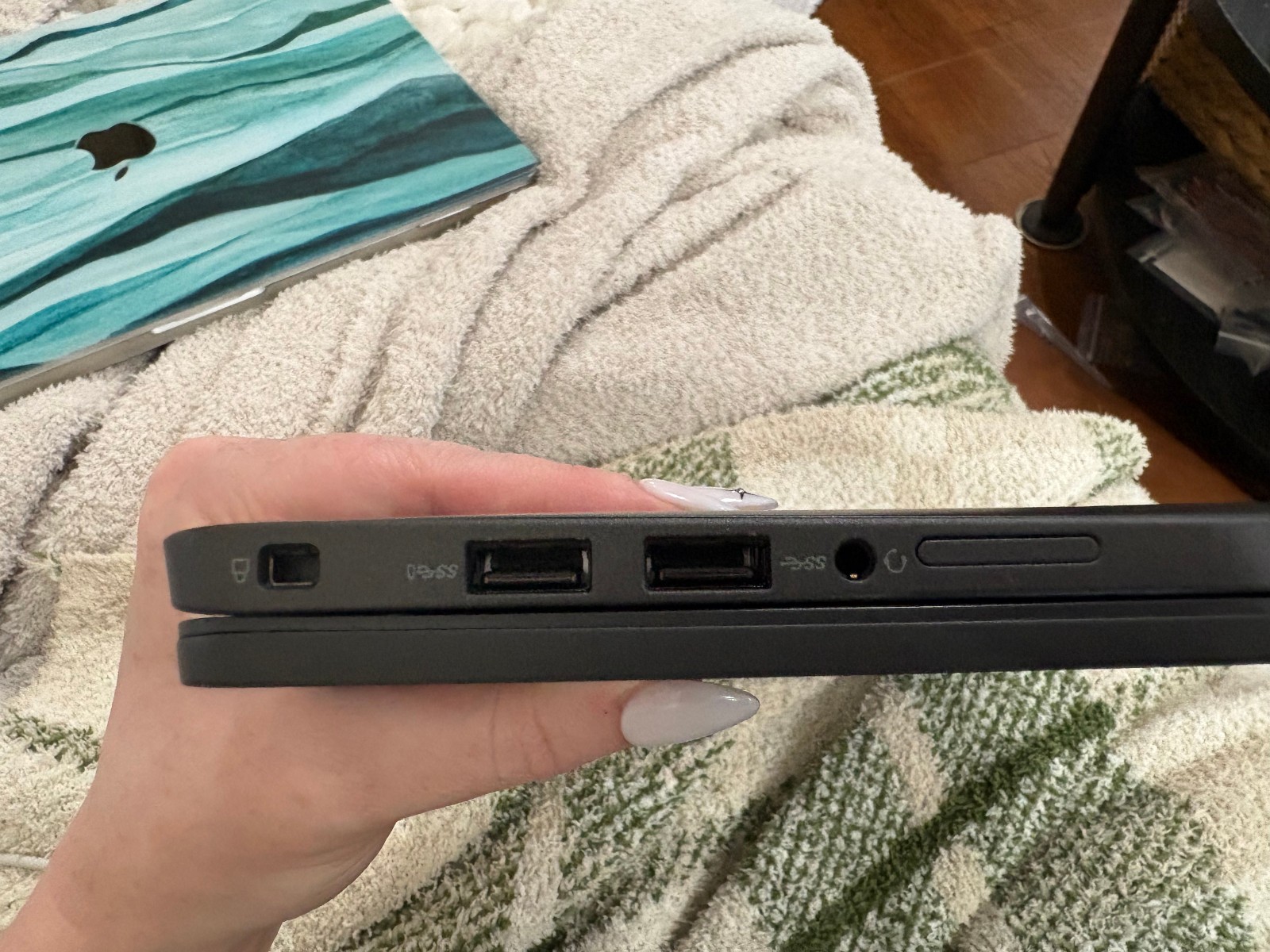 Dell Latitude 7410 14″ (512GB SSD, Intel Core i7 10th Gen., 1.70 GHz, 16GB)