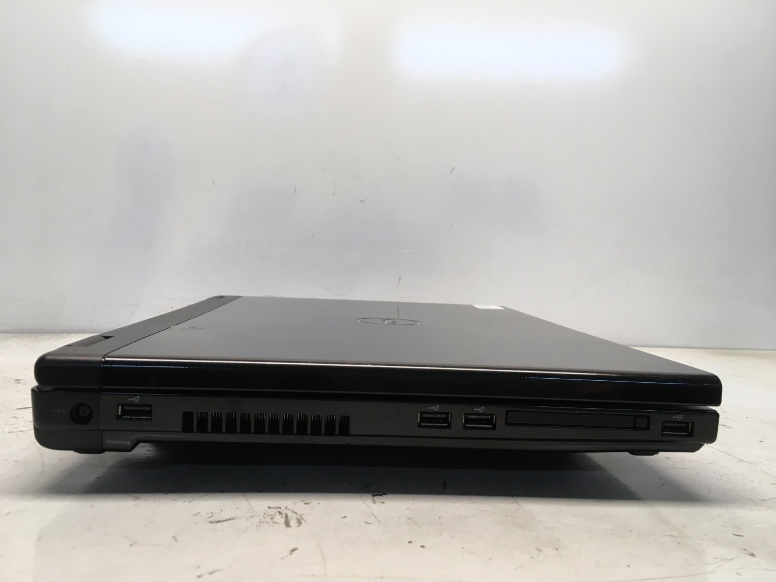 Dell Vostro 1720 Intel Core 2 Duo P7570 2.26GHz 4 GB NO HDD