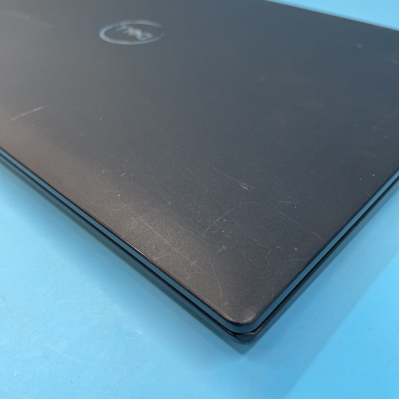 Dell Latitude 3520 | i5-1135G7 | 8GB RAM | 256GB SSD | NO OS | 67% BATT