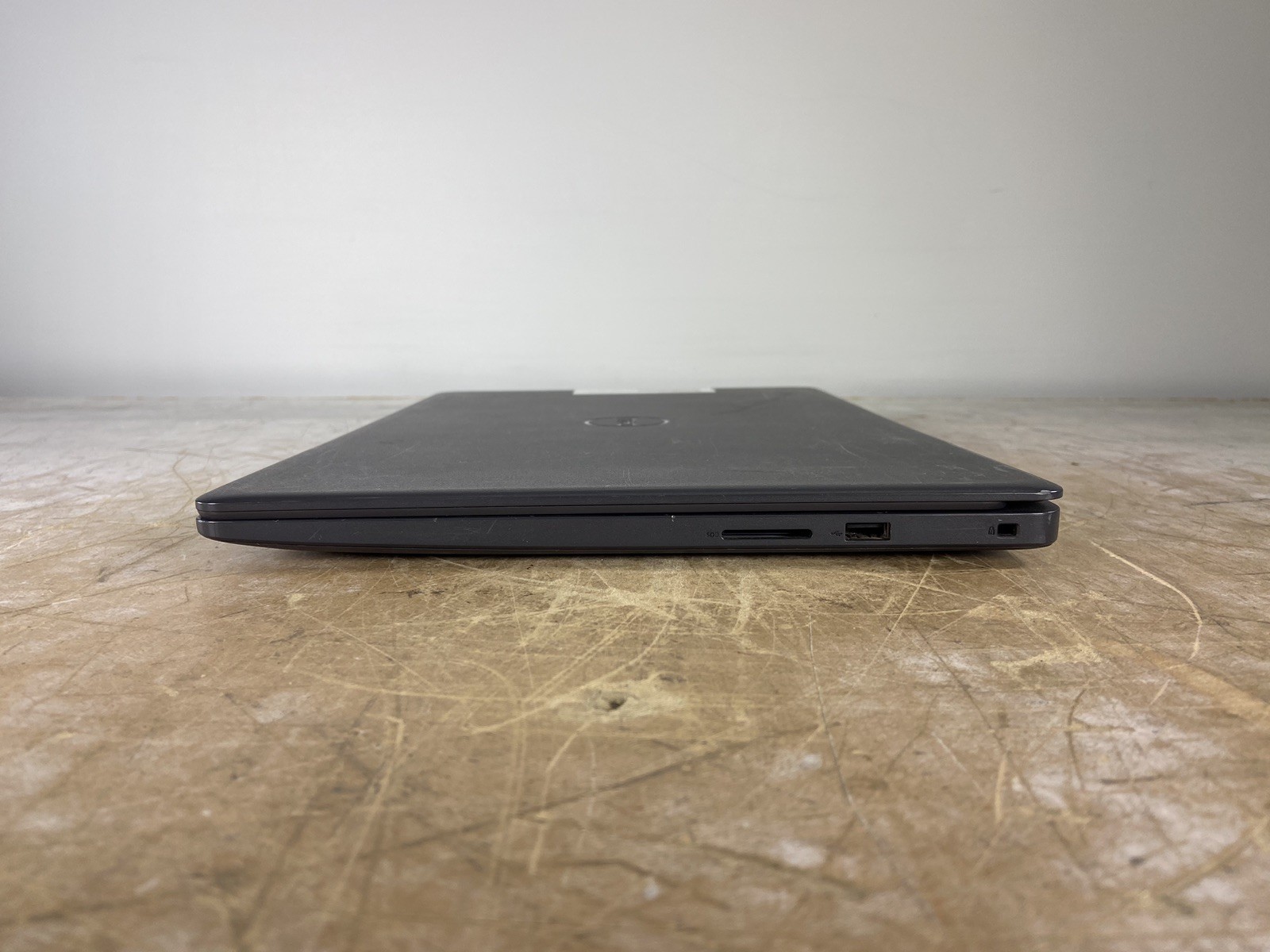 DELL INSPIRON 3501 i5-1135G7 @ 2.40GHz, 8GB RAM, NO HDD/OS