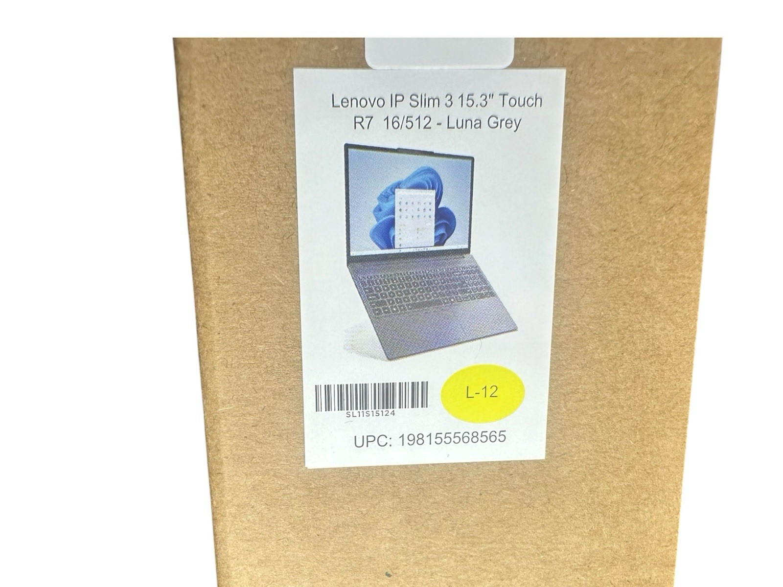 Lenovo IdeaPad Slim 3 15AHP10 15.3” Touch Ryzen 7 8840HS 16GB 512GB SSD New