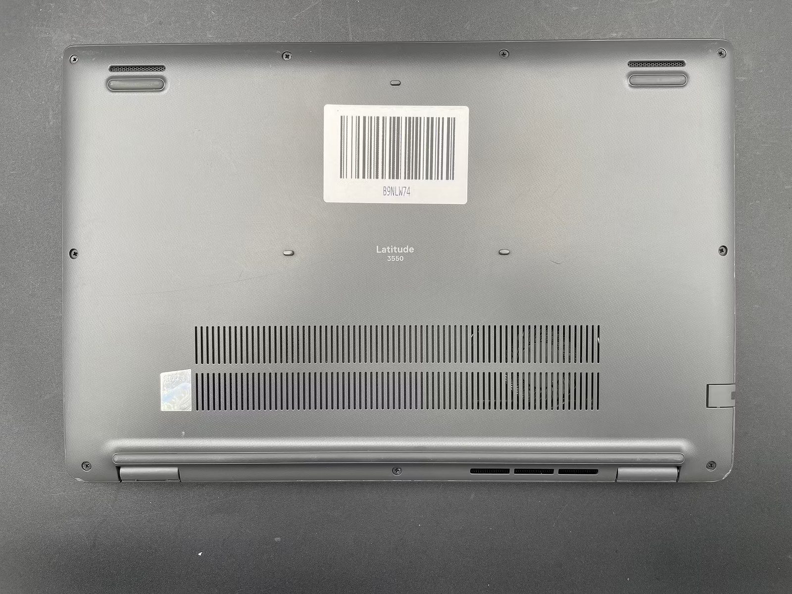 Dell Latitude 3550 Used 14″ (i7-1355U-16GB-256GB NVMe)