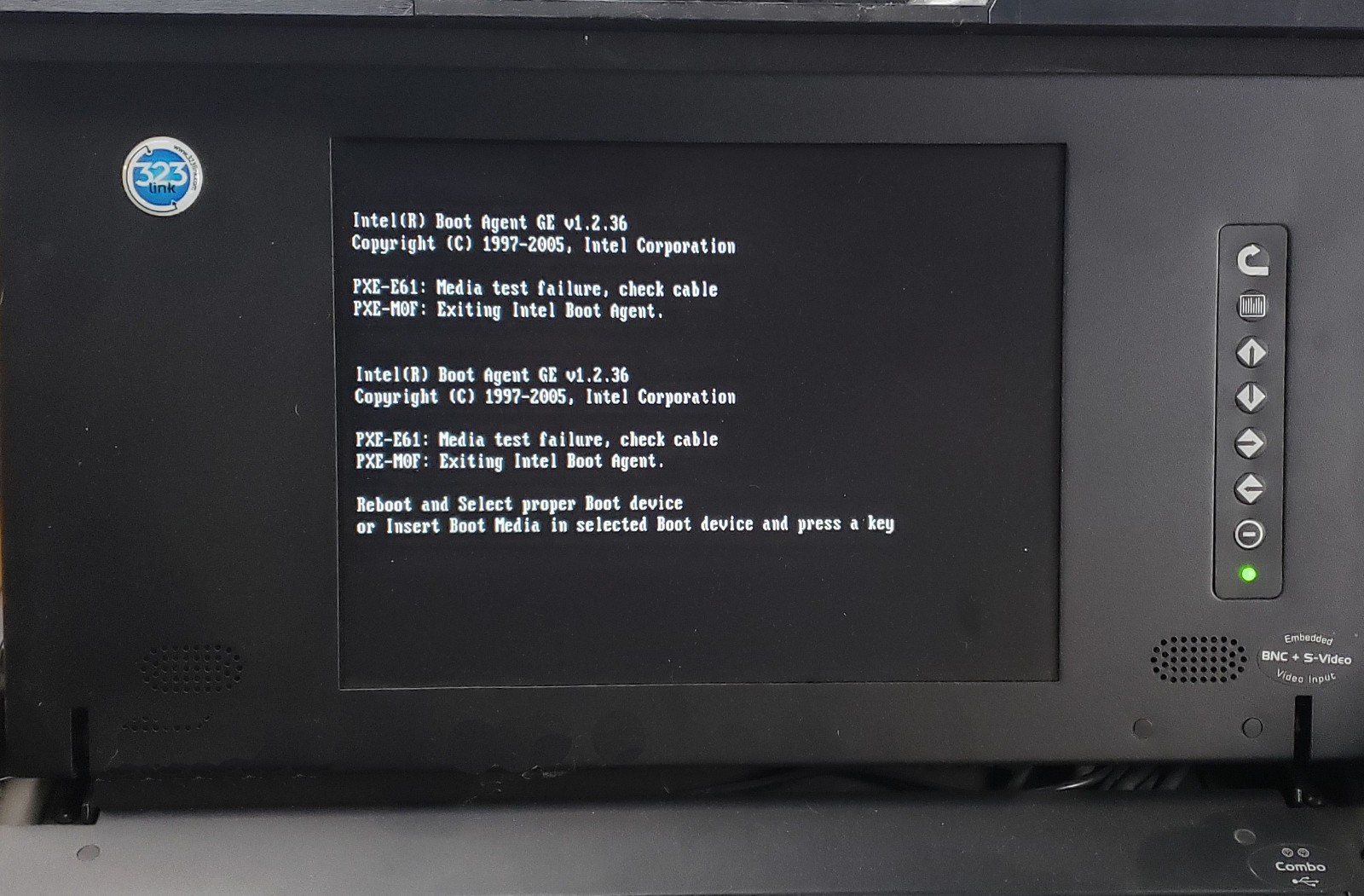 HP Gateway E9525R Intel Xeon X5355 8Gb Ram 300 GB HDD