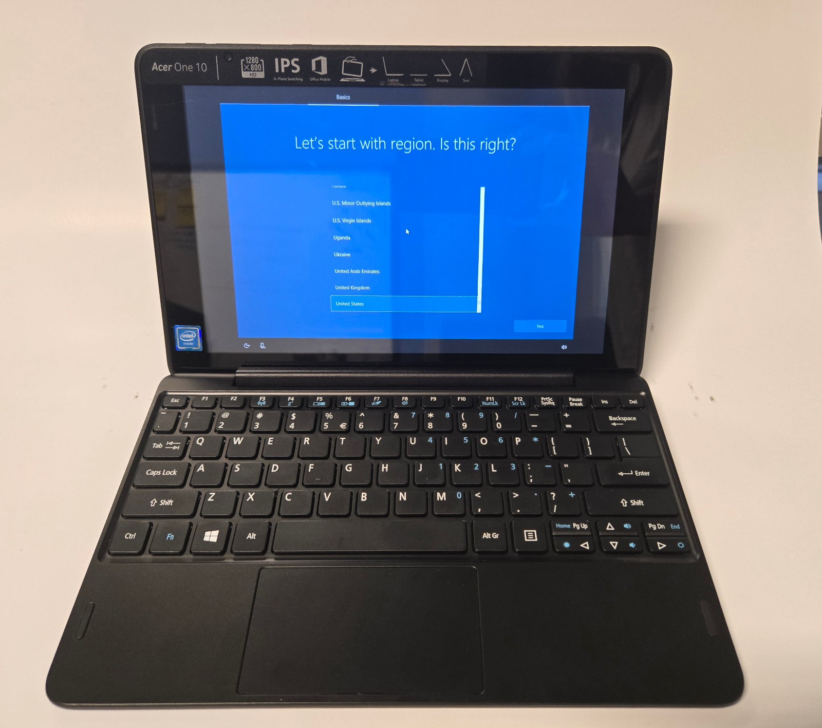 Acer One 10 D16H1